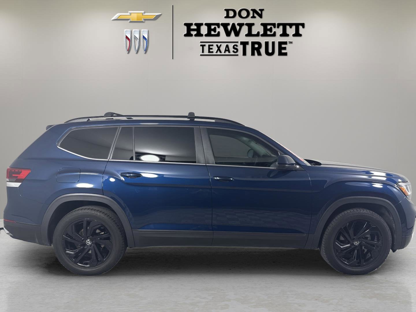 2023 Volkswagen Atlas 2.0T SE w/Technology