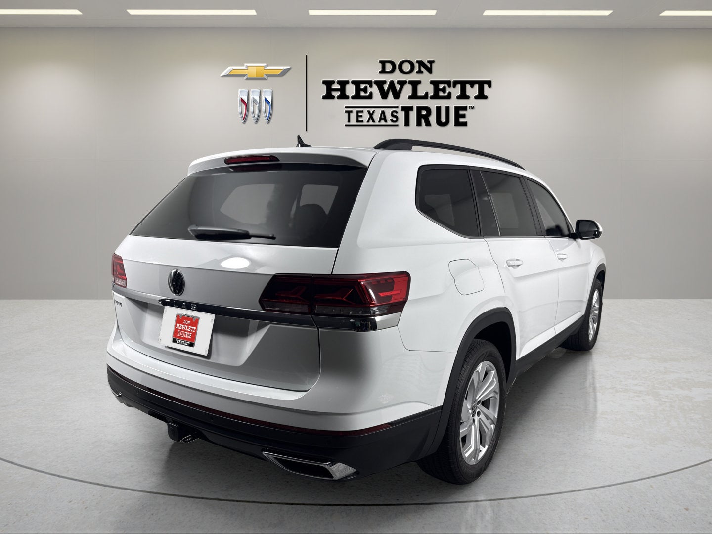 2023 Volkswagen Atlas 3.6L V6 SE w/Technology
