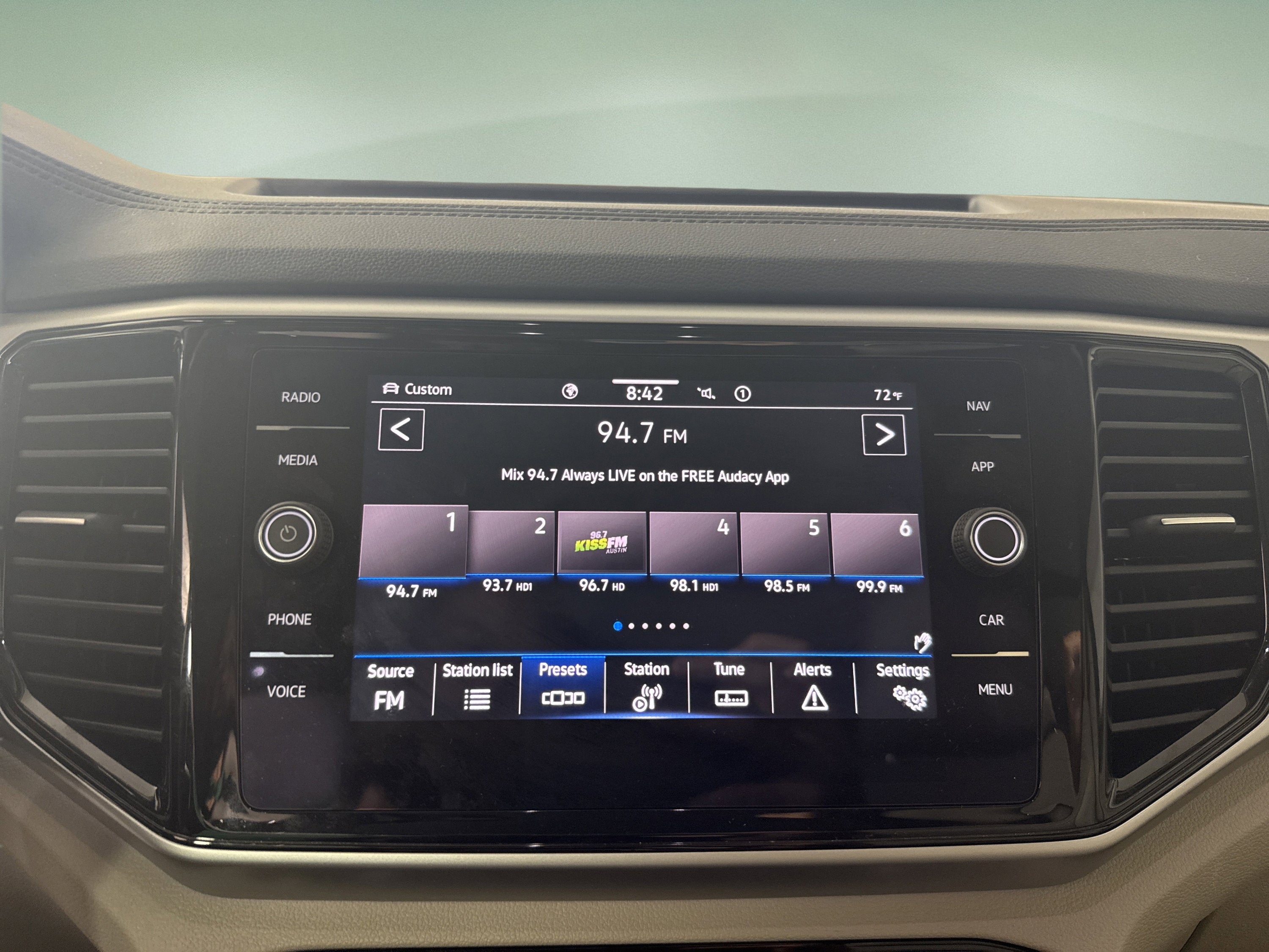 2023 Volkswagen Atlas 3.6L V6 SEL R-Line Black