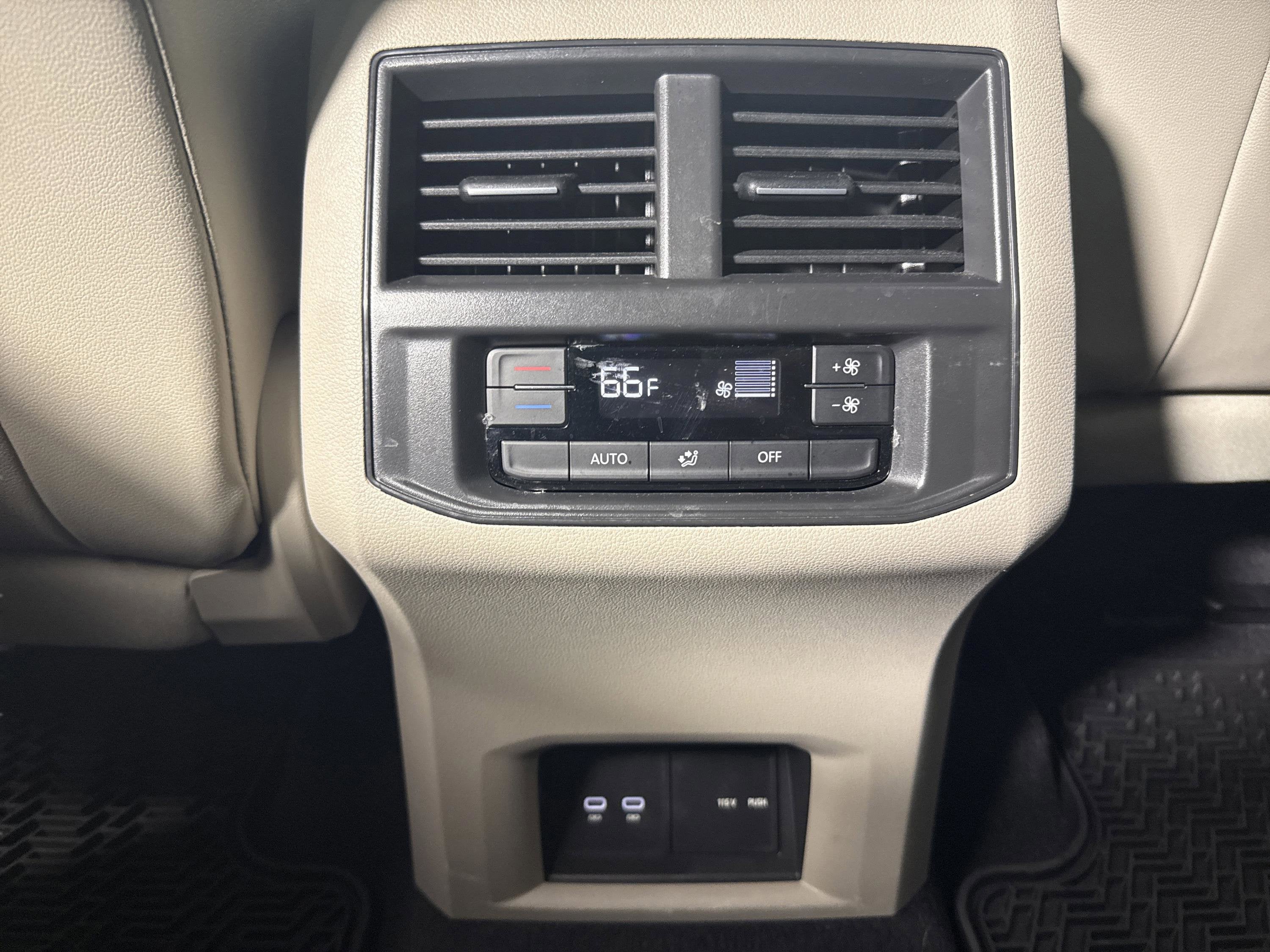 2023 Volkswagen Atlas 3.6L V6 SEL R-Line Black