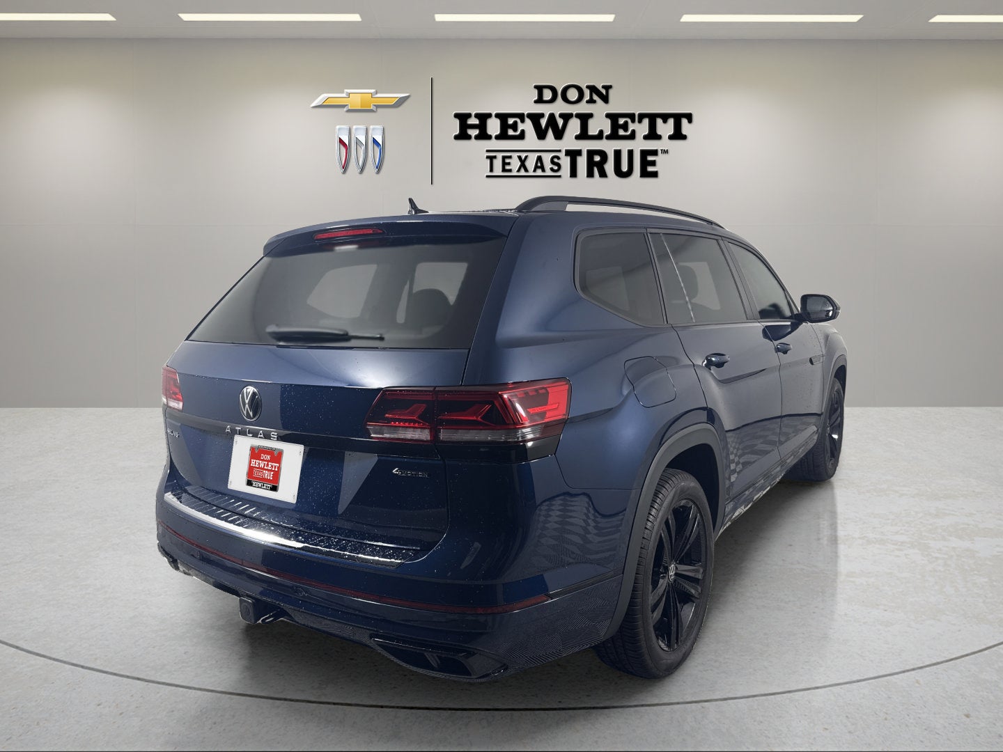 2023 Volkswagen Atlas 3.6L V6 SEL R-Line Black