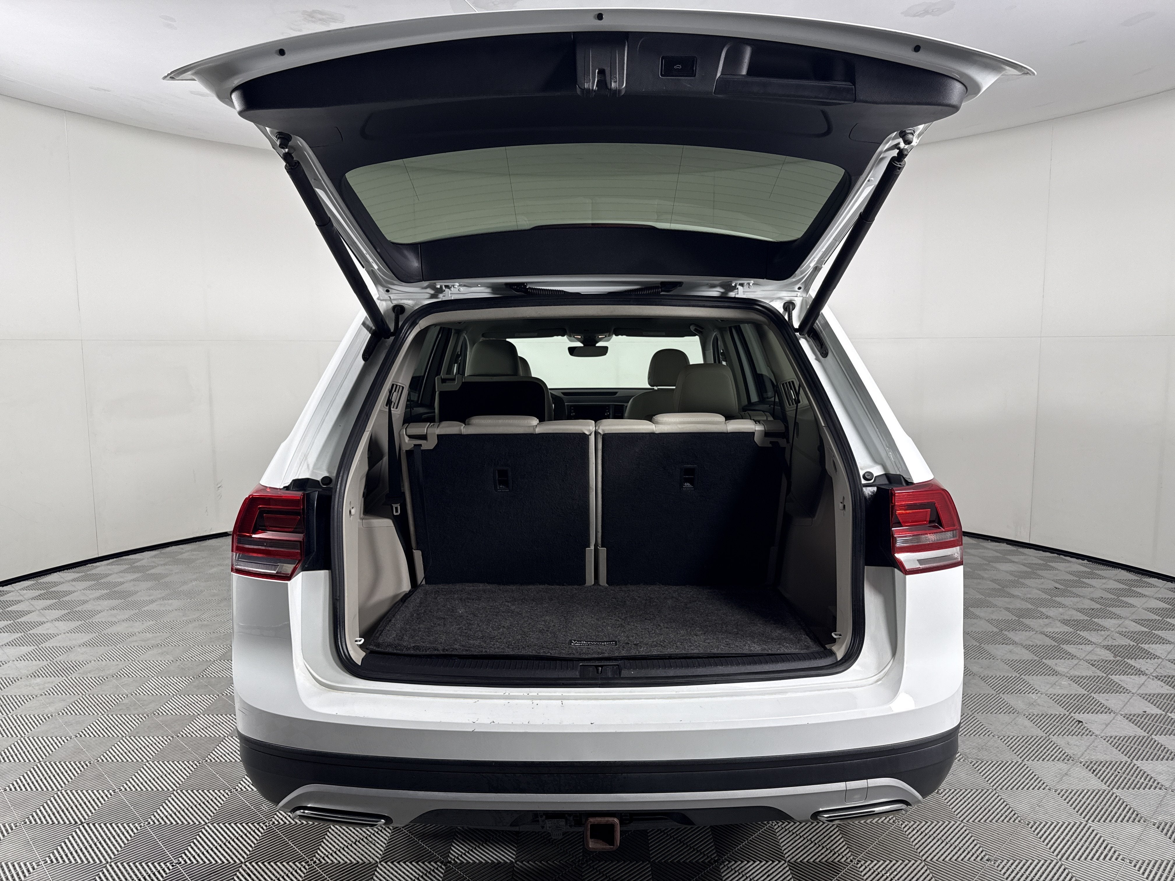2019 Volkswagen Atlas 3.6L V6 SE w/Technology