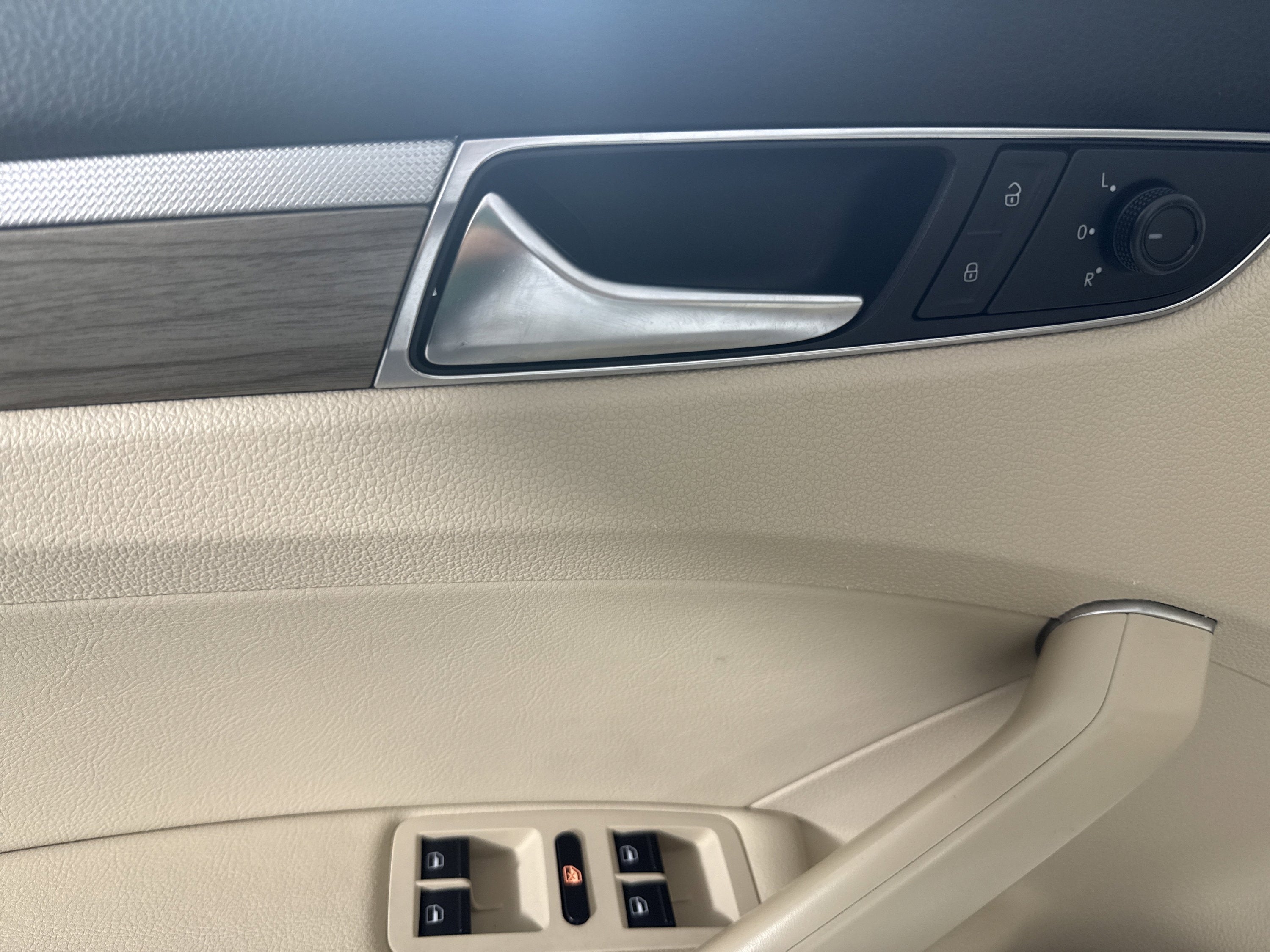 2018 Volkswagen Passat 2.0T SE