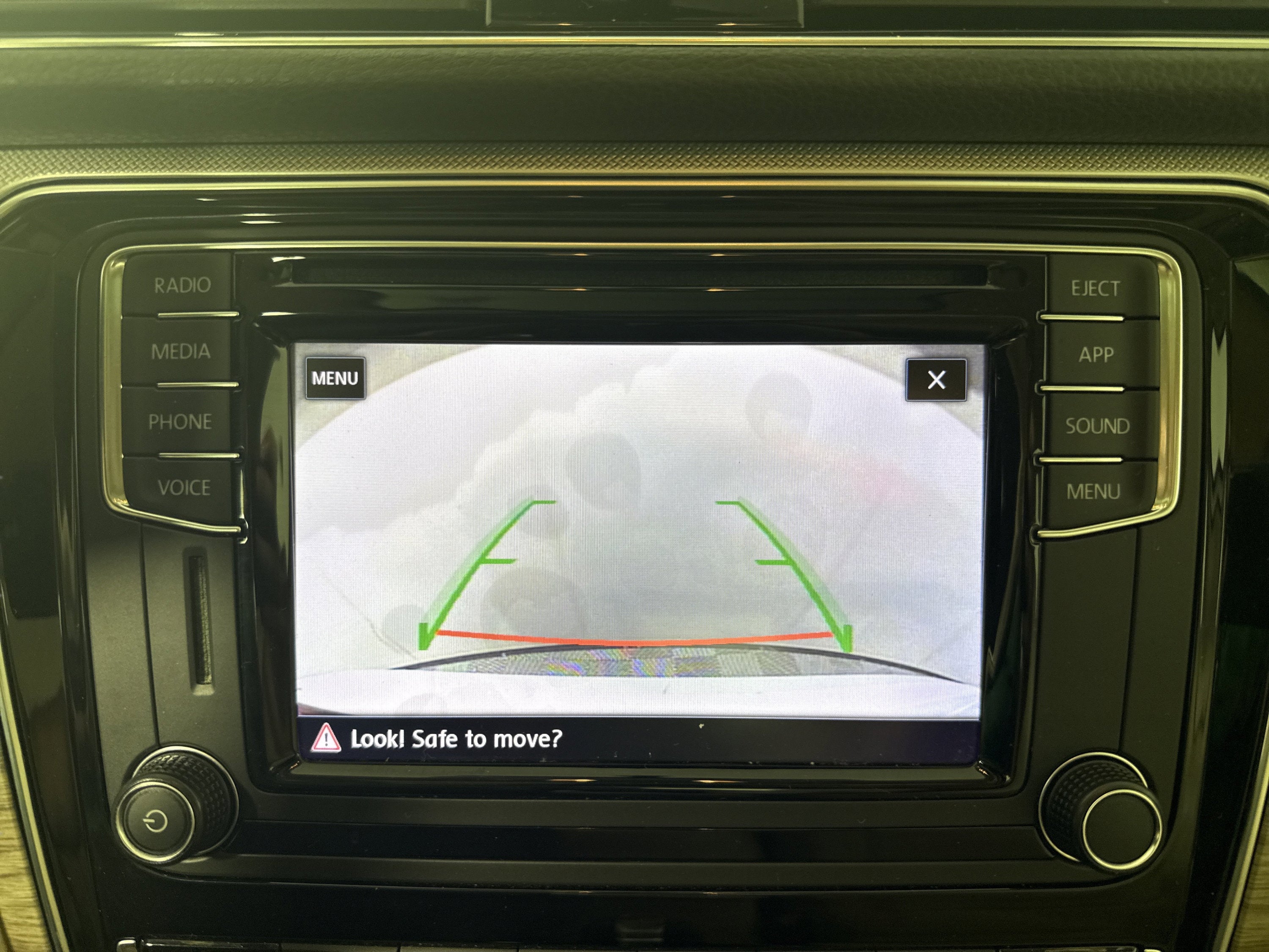 2018 Volkswagen Passat 2.0T SE