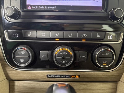 2018 Volkswagen Passat 2.0T SE