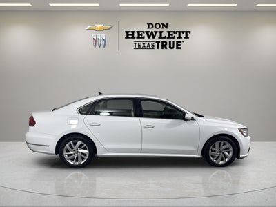 2018 Volkswagen Passat 2.0T SE