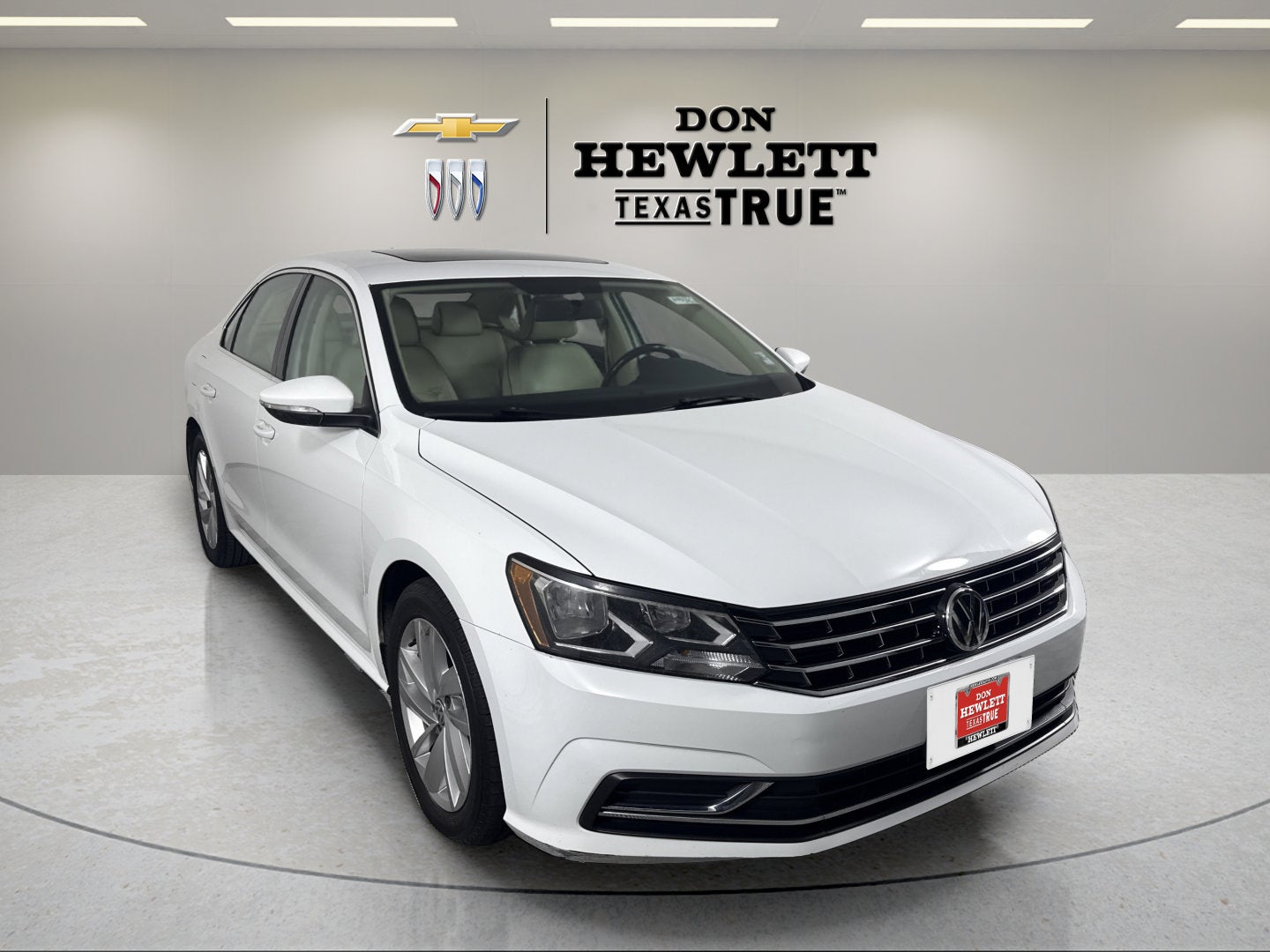 2018 Volkswagen Passat 2.0T SE