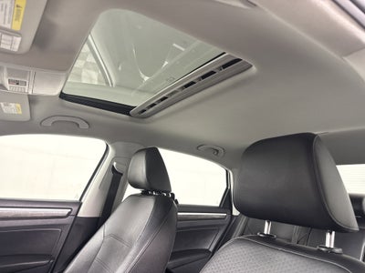 2016 Volkswagen Passat 1.8T SE
