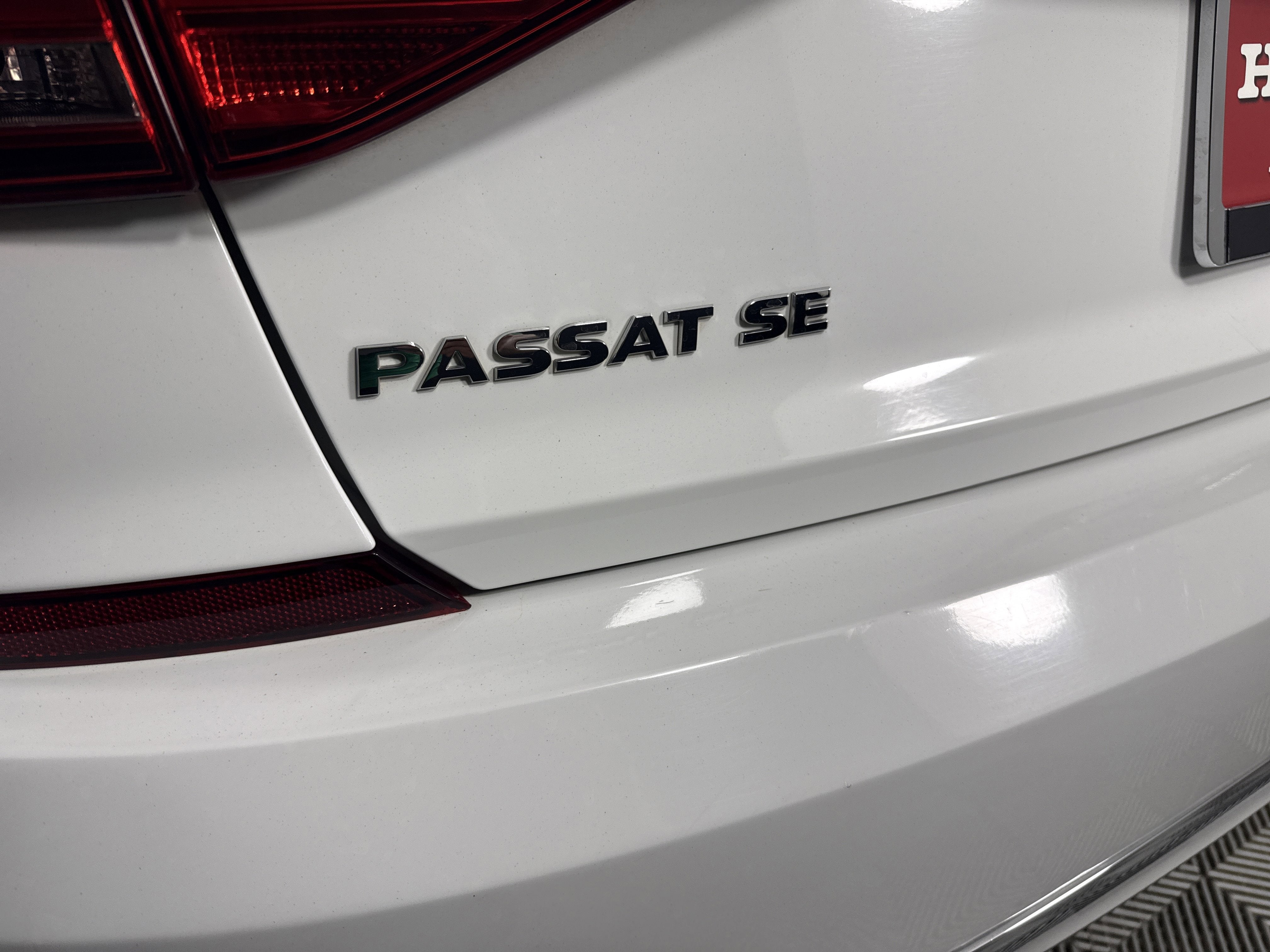 2016 Volkswagen Passat 1.8T SE