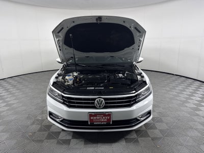 2016 Volkswagen Passat 1.8T SE