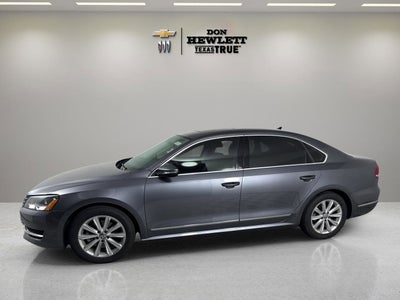 2012 Volkswagen Passat SEL