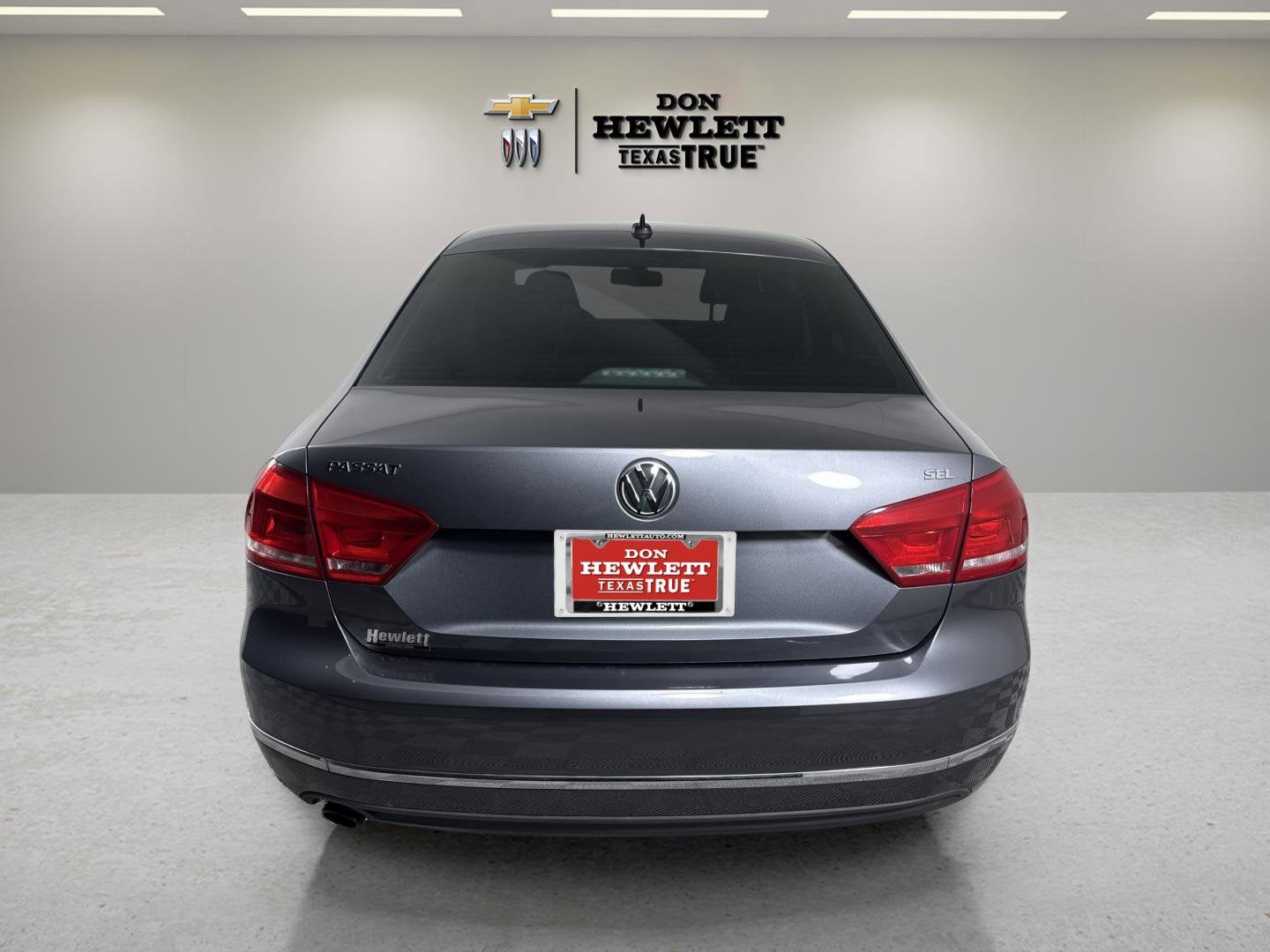 2012 Volkswagen Passat SEL