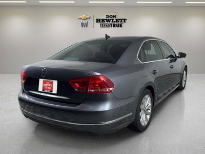 2012 Volkswagen Passat SEL