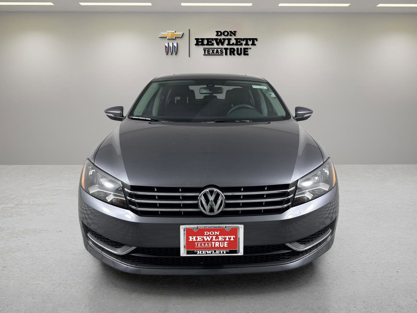 2012 Volkswagen Passat SEL