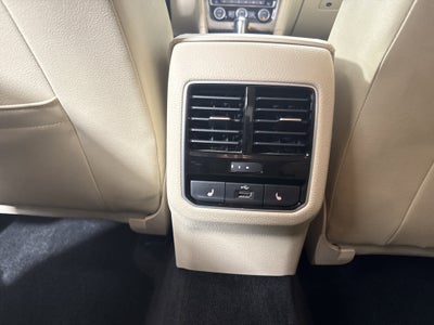 2017 Volkswagen Passat 1.8T SEL Premium