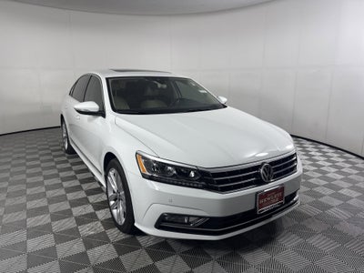 2017 Volkswagen Passat 1.8T SEL Premium