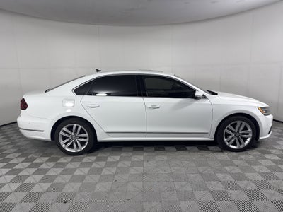 2017 Volkswagen Passat 1.8T SEL Premium