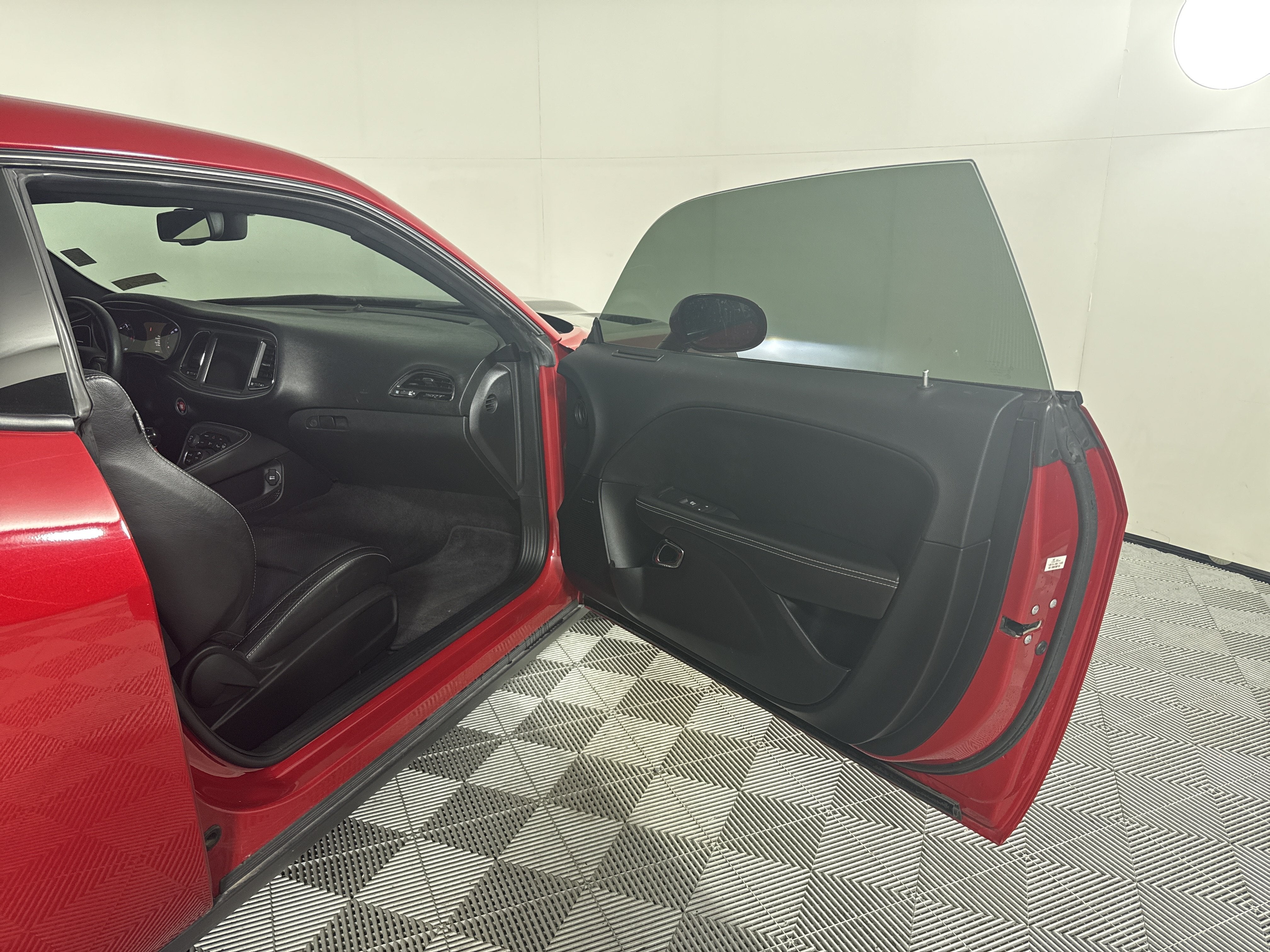 2016 Dodge Challenger SRT Hellcat
