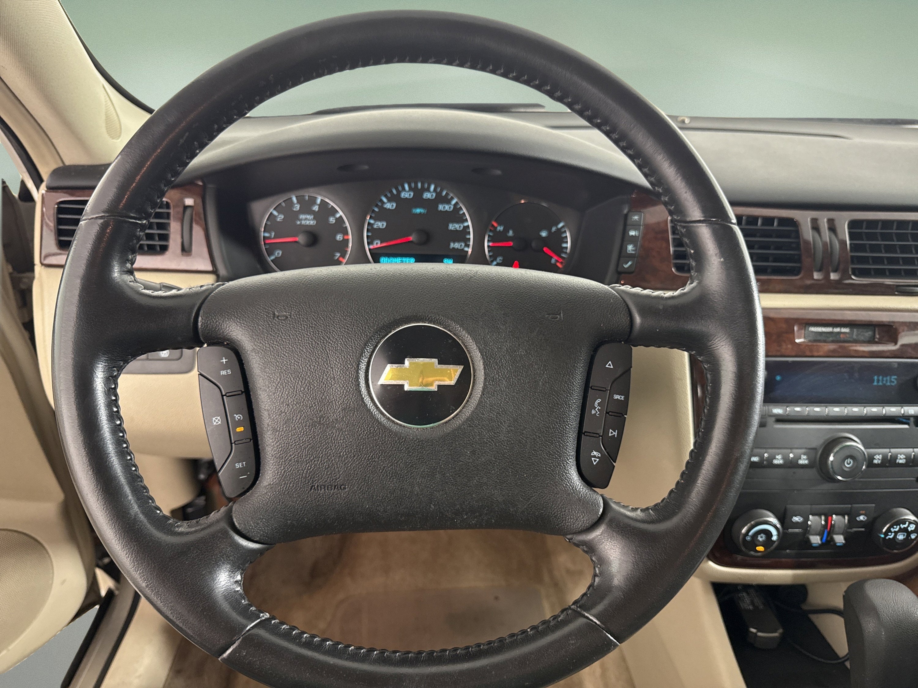 2011 Chevrolet Impala LT Retail