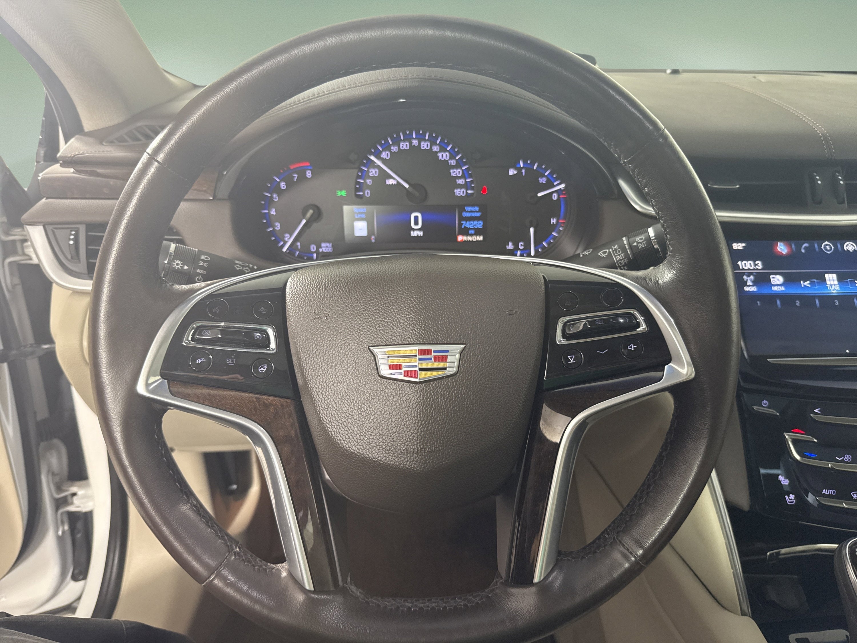 2016 Cadillac XTS Luxury Collection