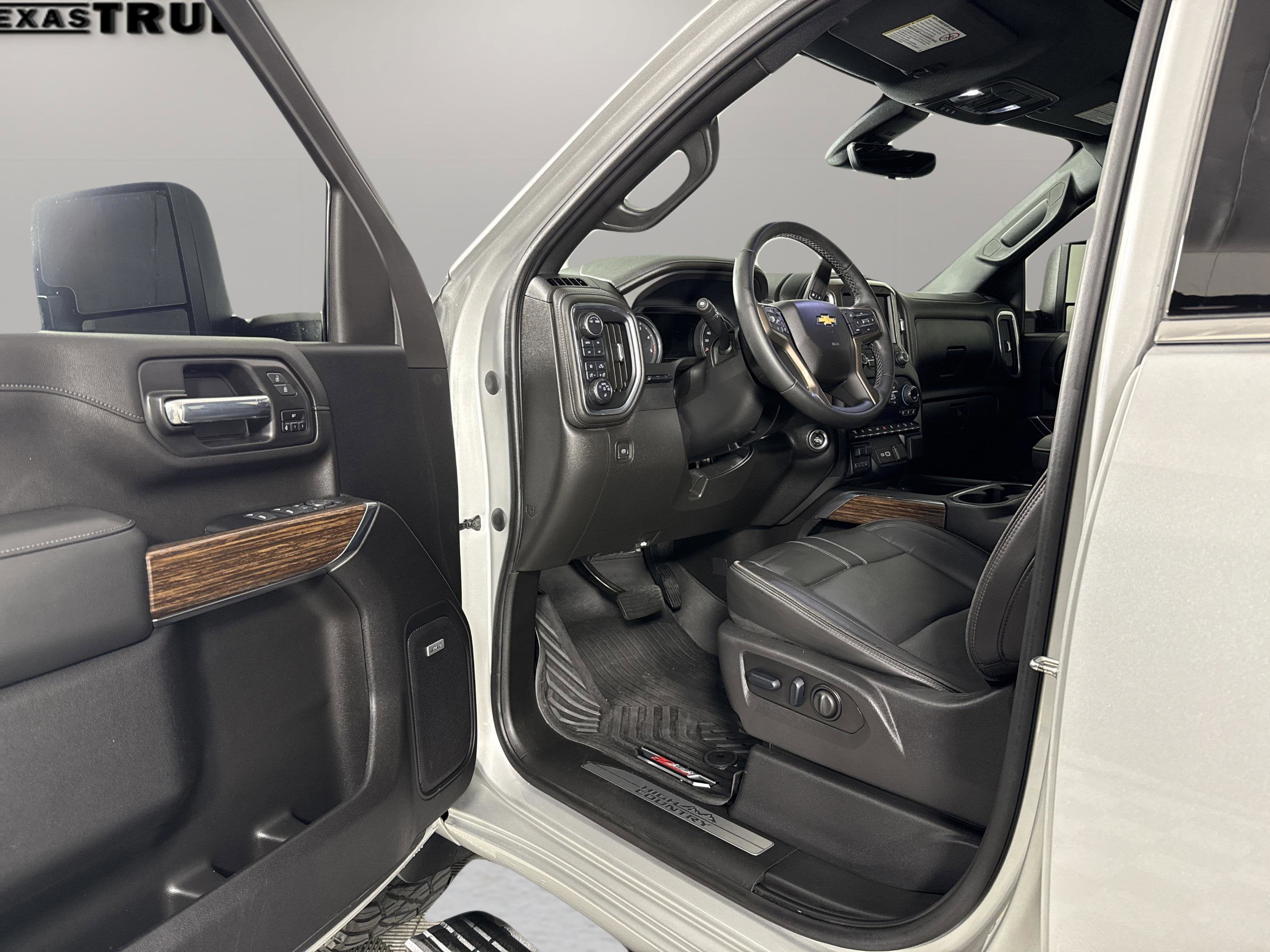 2023 Chevrolet Silverado 2500HD High Country