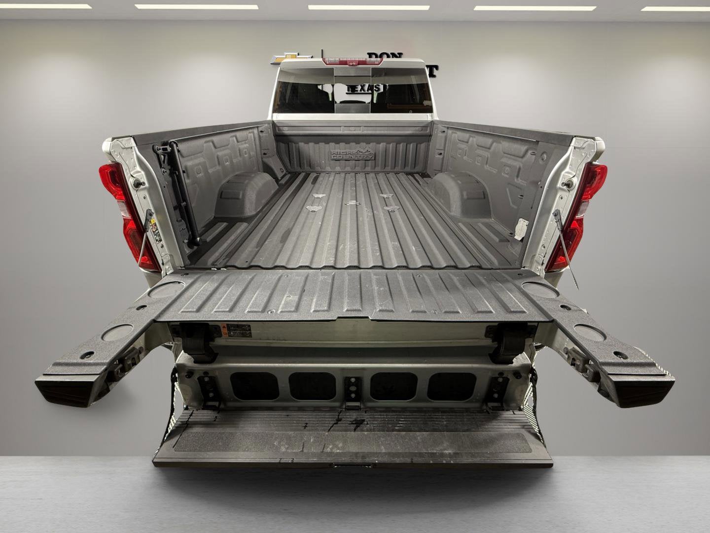 2023 Chevrolet Silverado 2500HD High Country