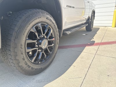 2025 Chevrolet Silverado 2500HD LT