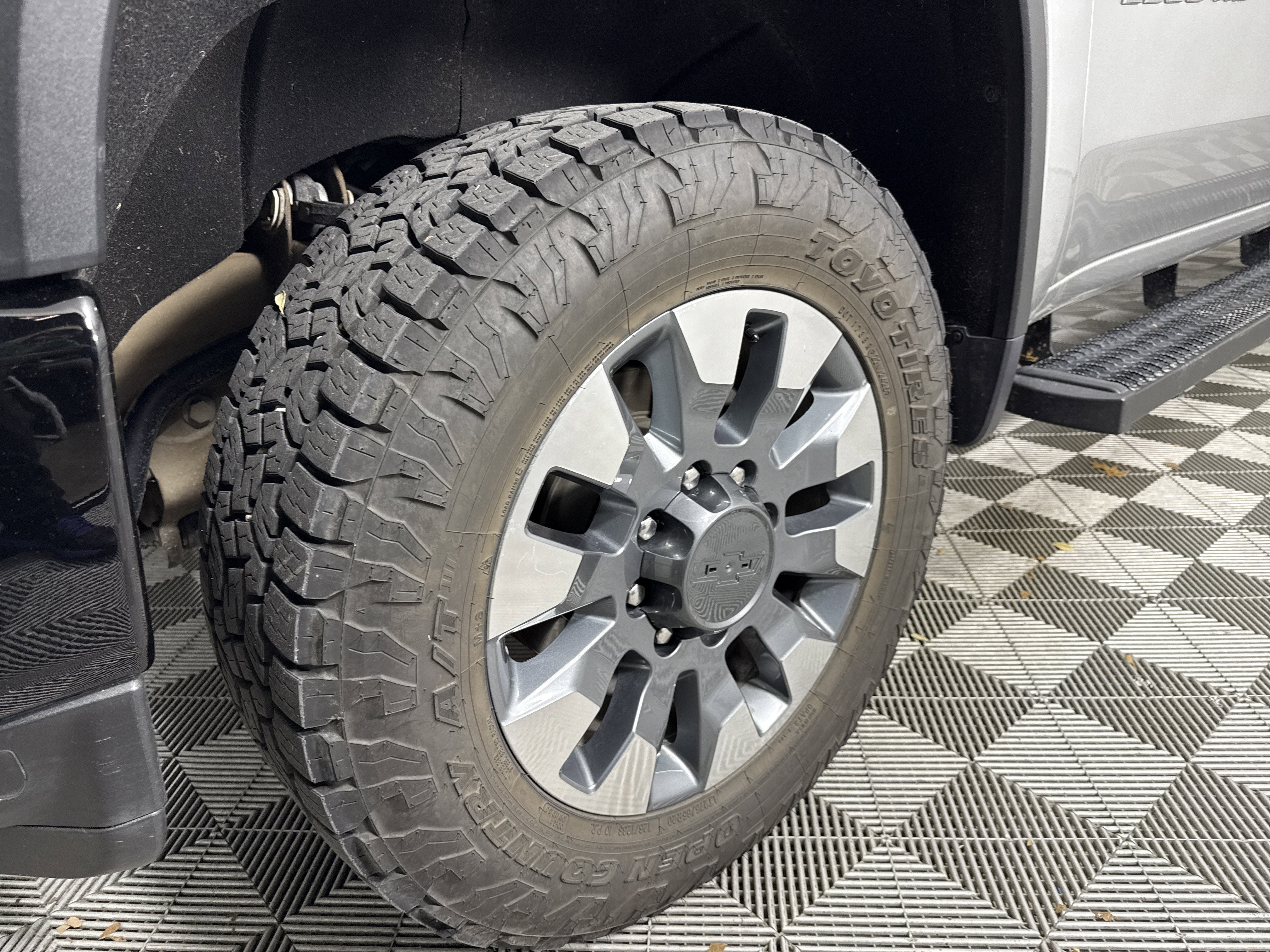 2023 Chevrolet Silverado 2500HD Custom