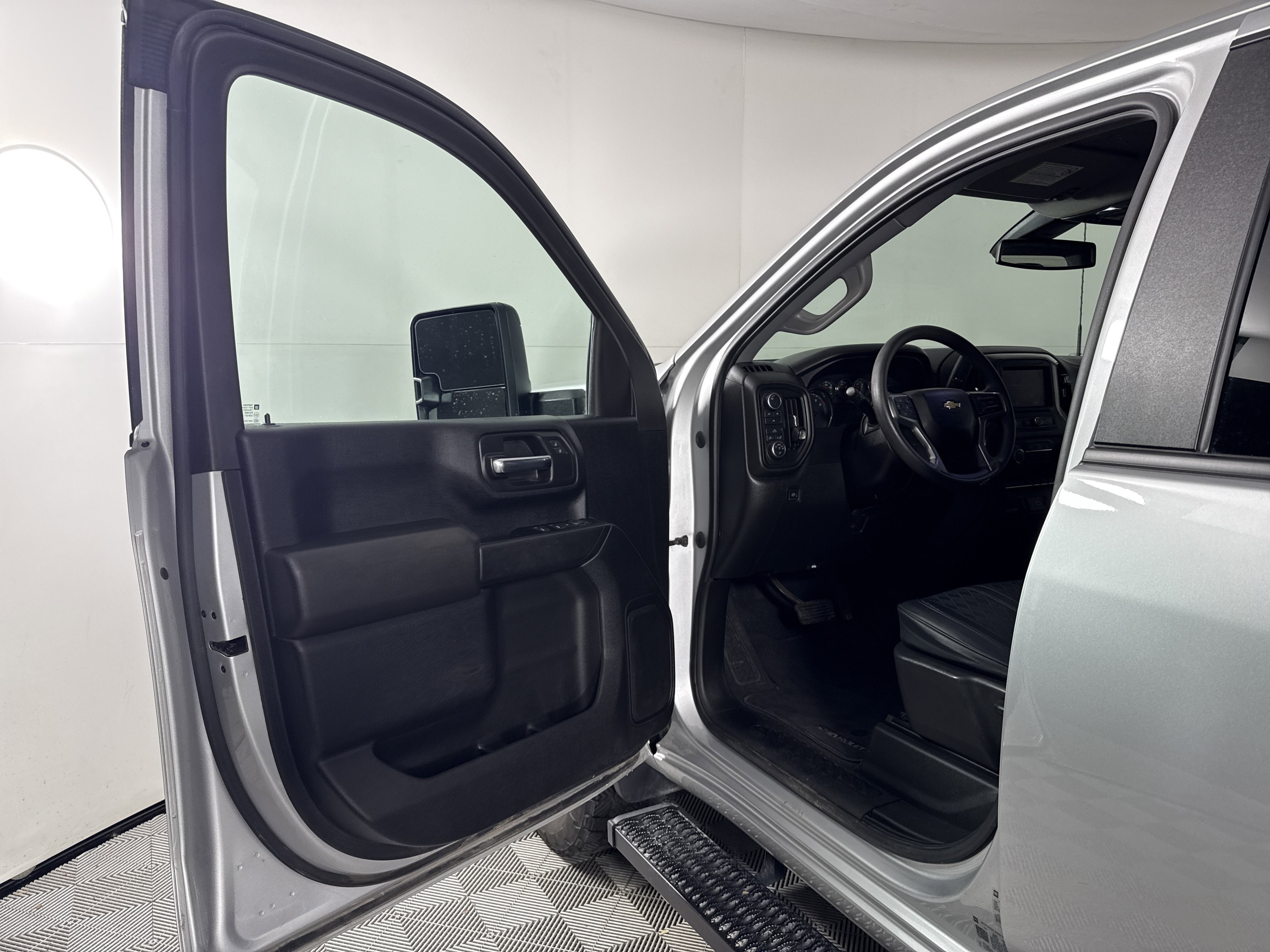 2023 Chevrolet Silverado 2500HD Custom