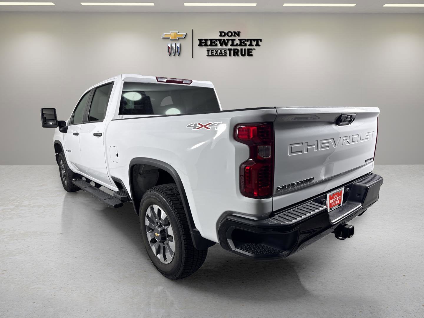 2024 Chevrolet Silverado 2500HD Custom