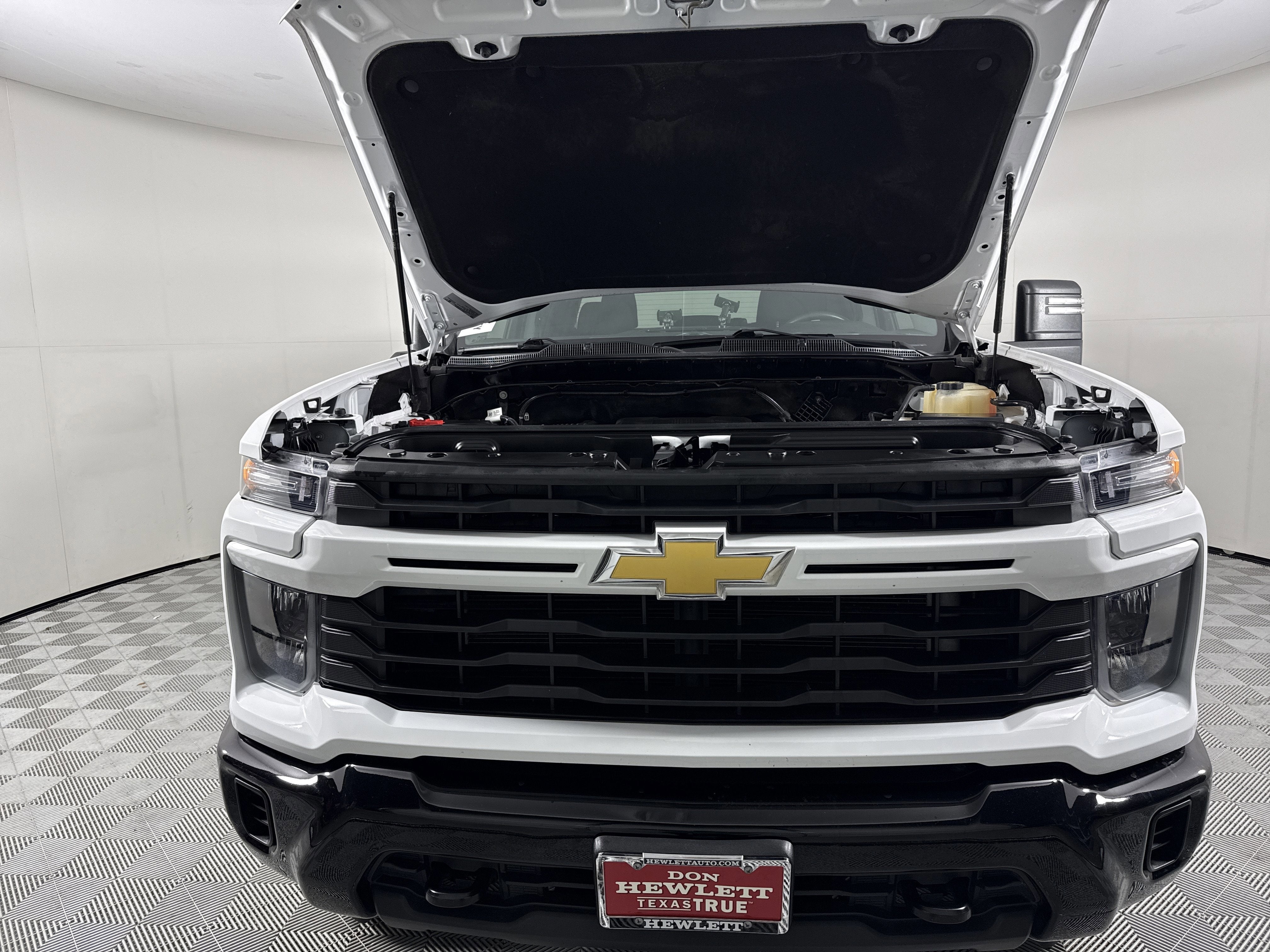 2024 Chevrolet Silverado 2500HD Custom