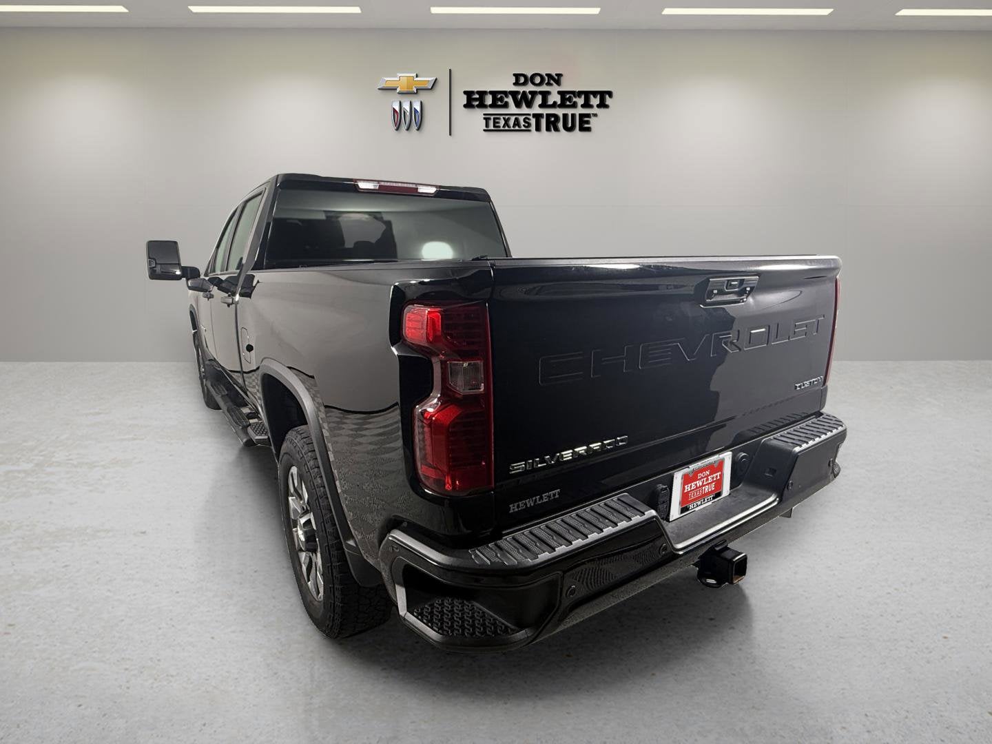 2024 Chevrolet Silverado 2500HD Custom