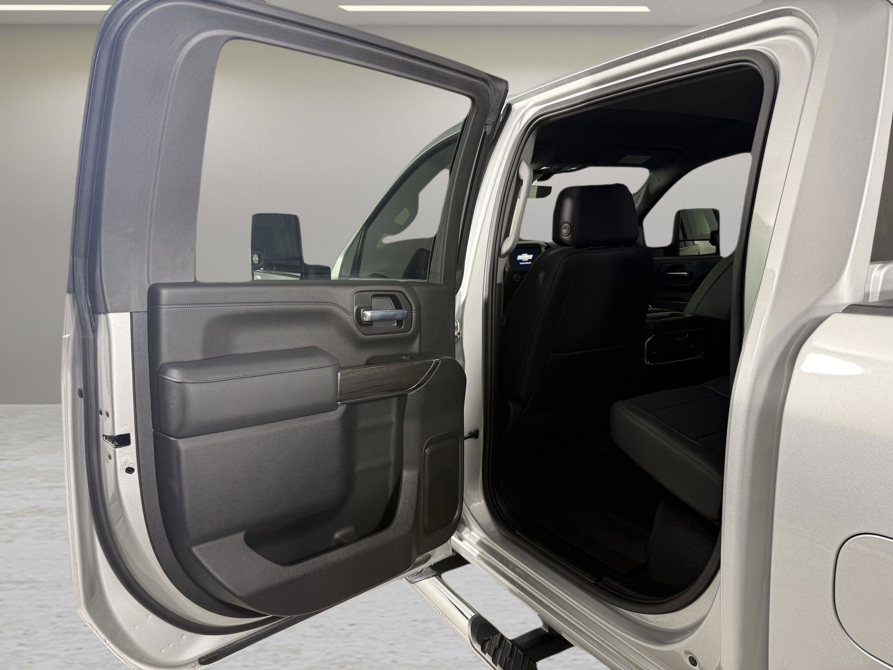 2023 Chevrolet Silverado 2500HD LTZ