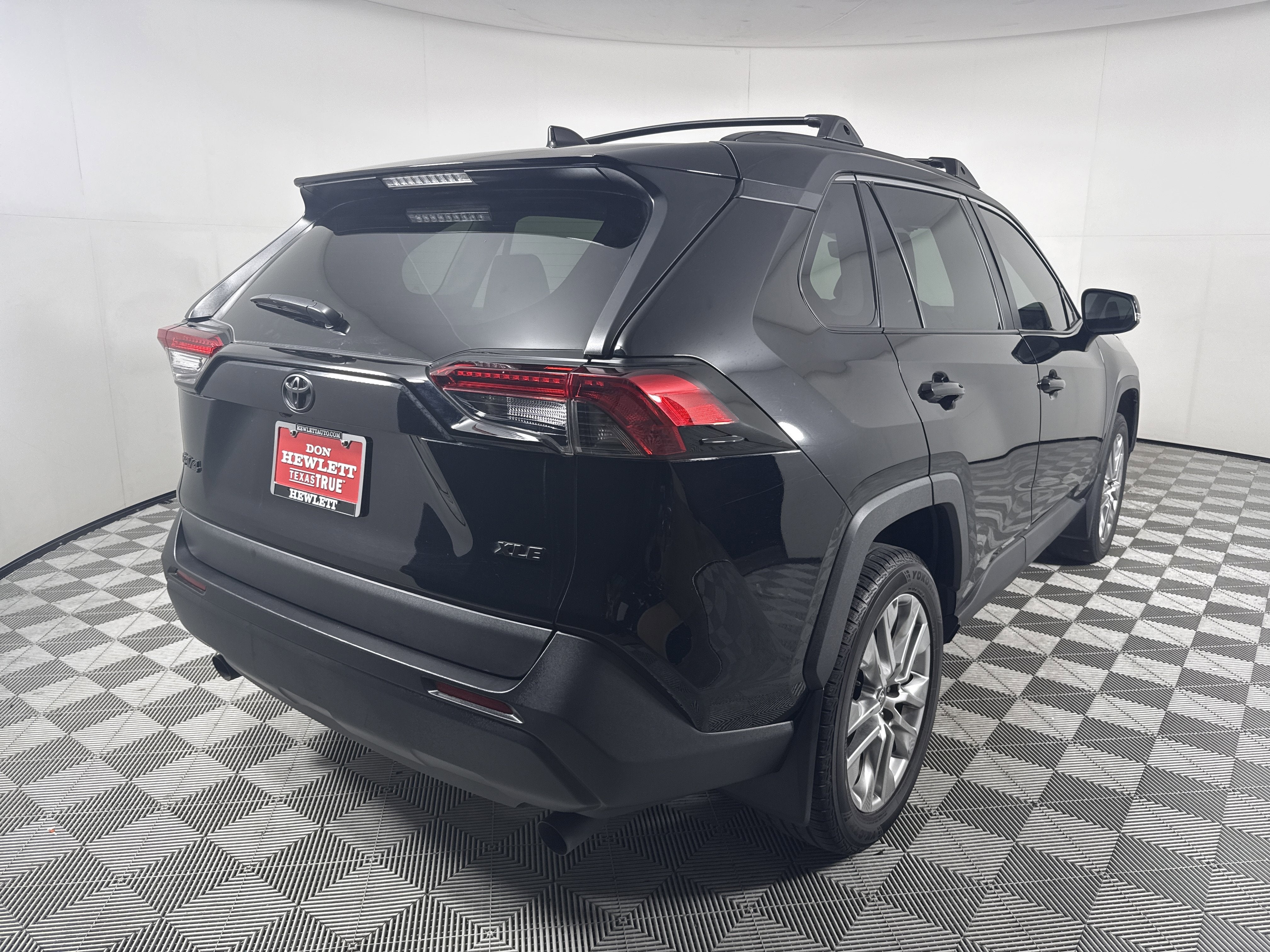 2024 Toyota RAV4 XLE Premium