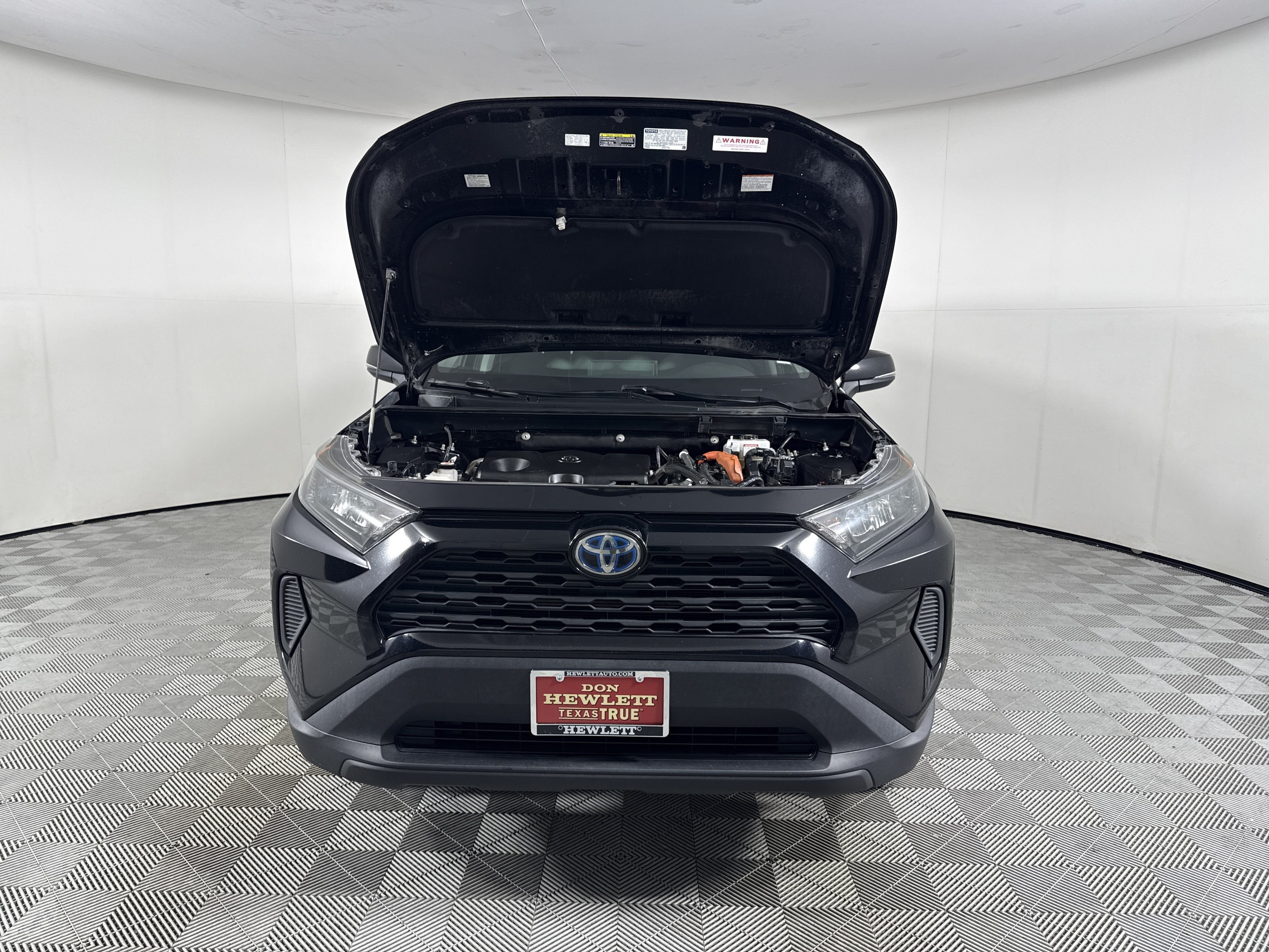 2019 Toyota RAV4 Hybrid LE