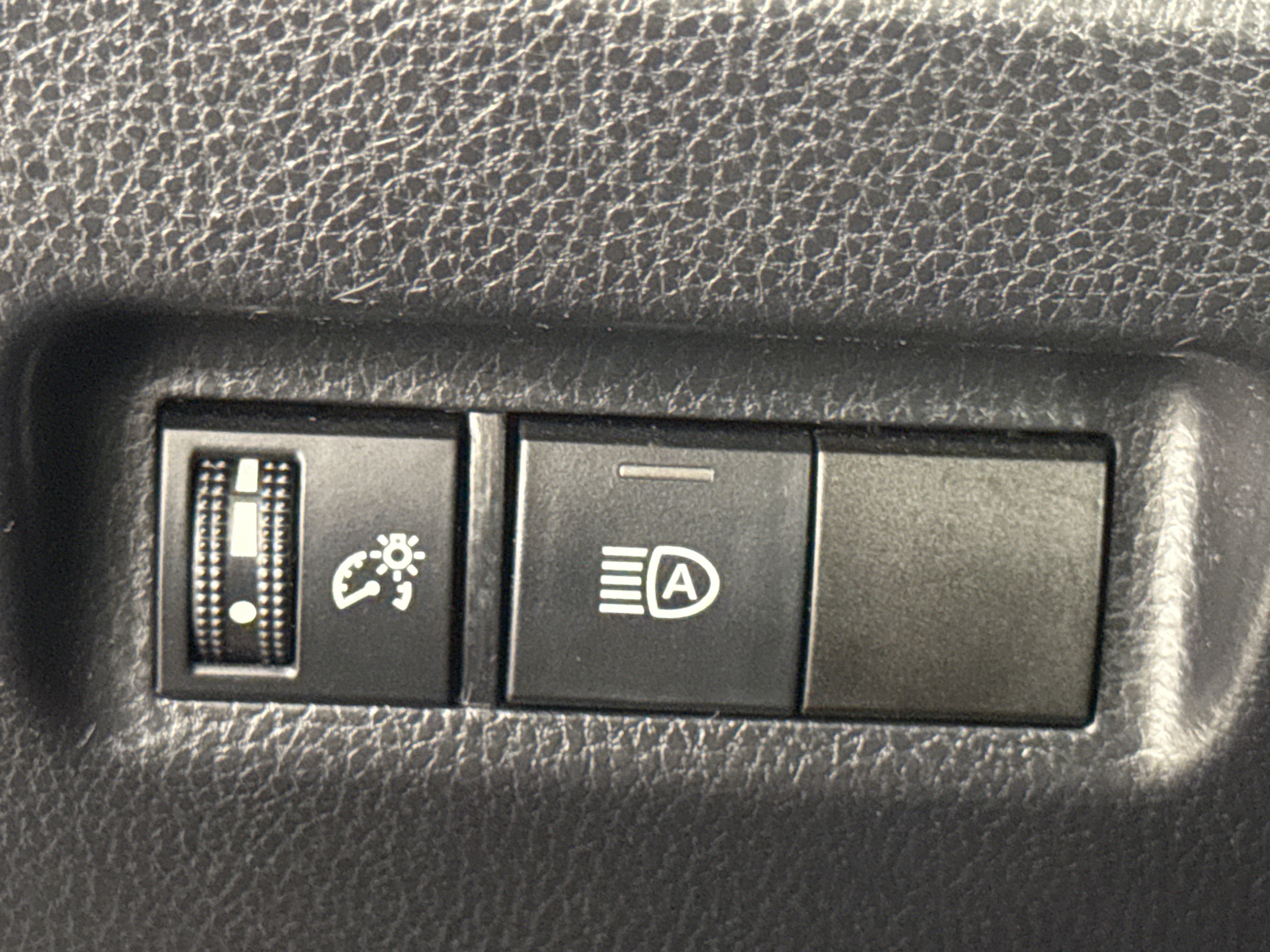 2019 Toyota RAV4 Hybrid LE