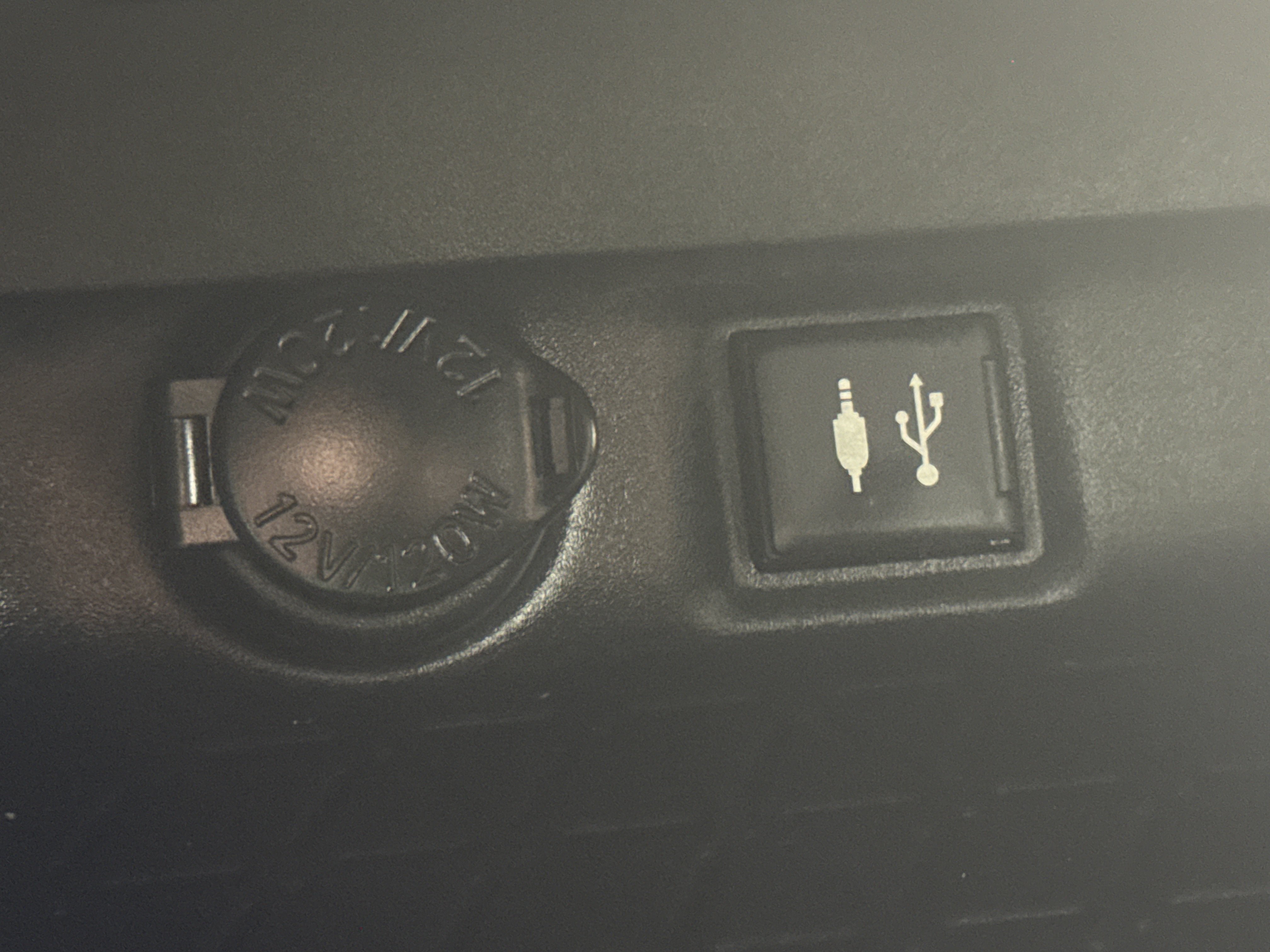 2019 Toyota RAV4 Hybrid LE