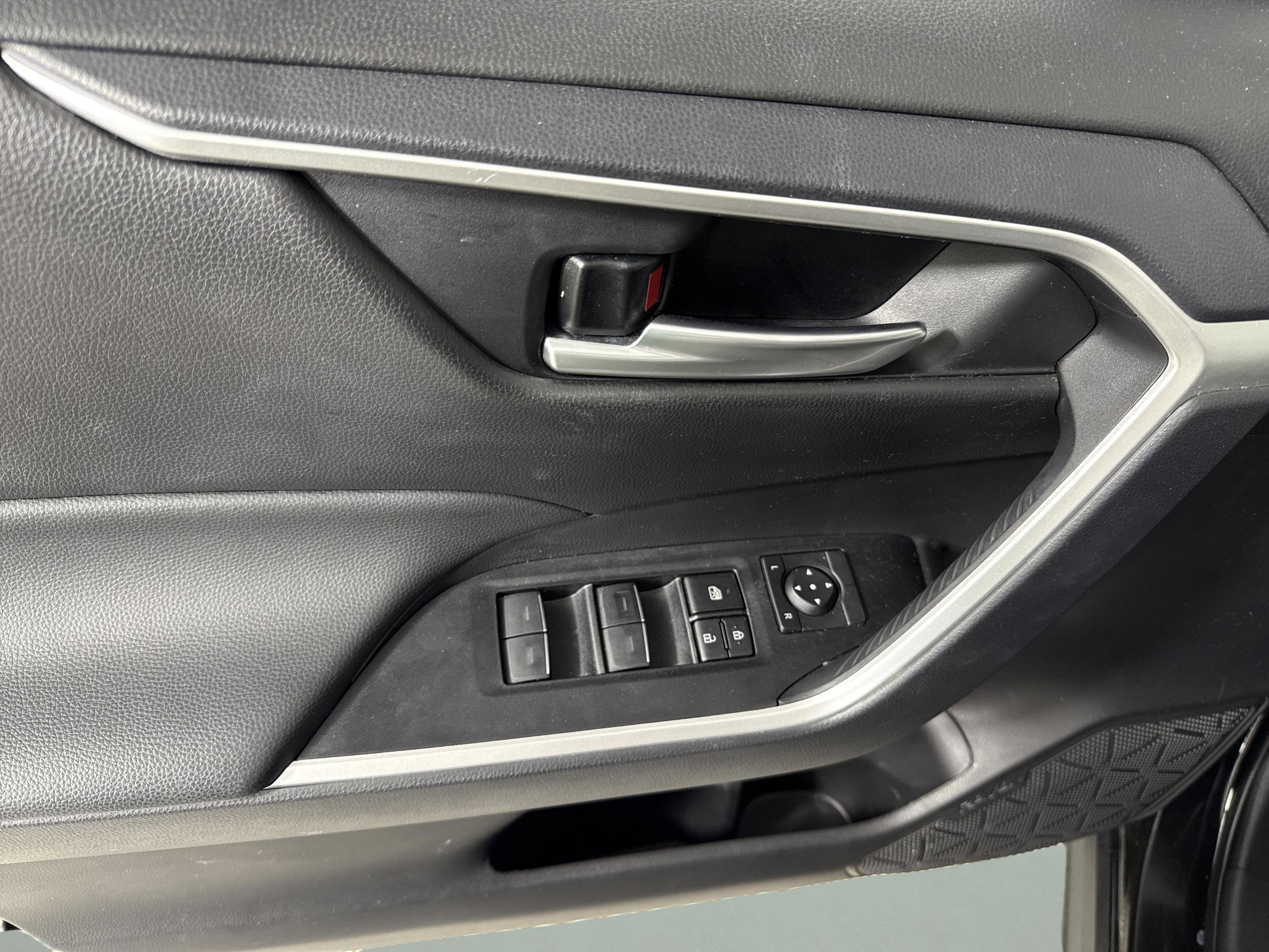 2024 Toyota RAV4 Hybrid Woodland