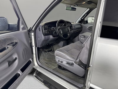 2002 Dodge Ram 2500 Base