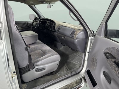 2002 Dodge Ram 2500 Base