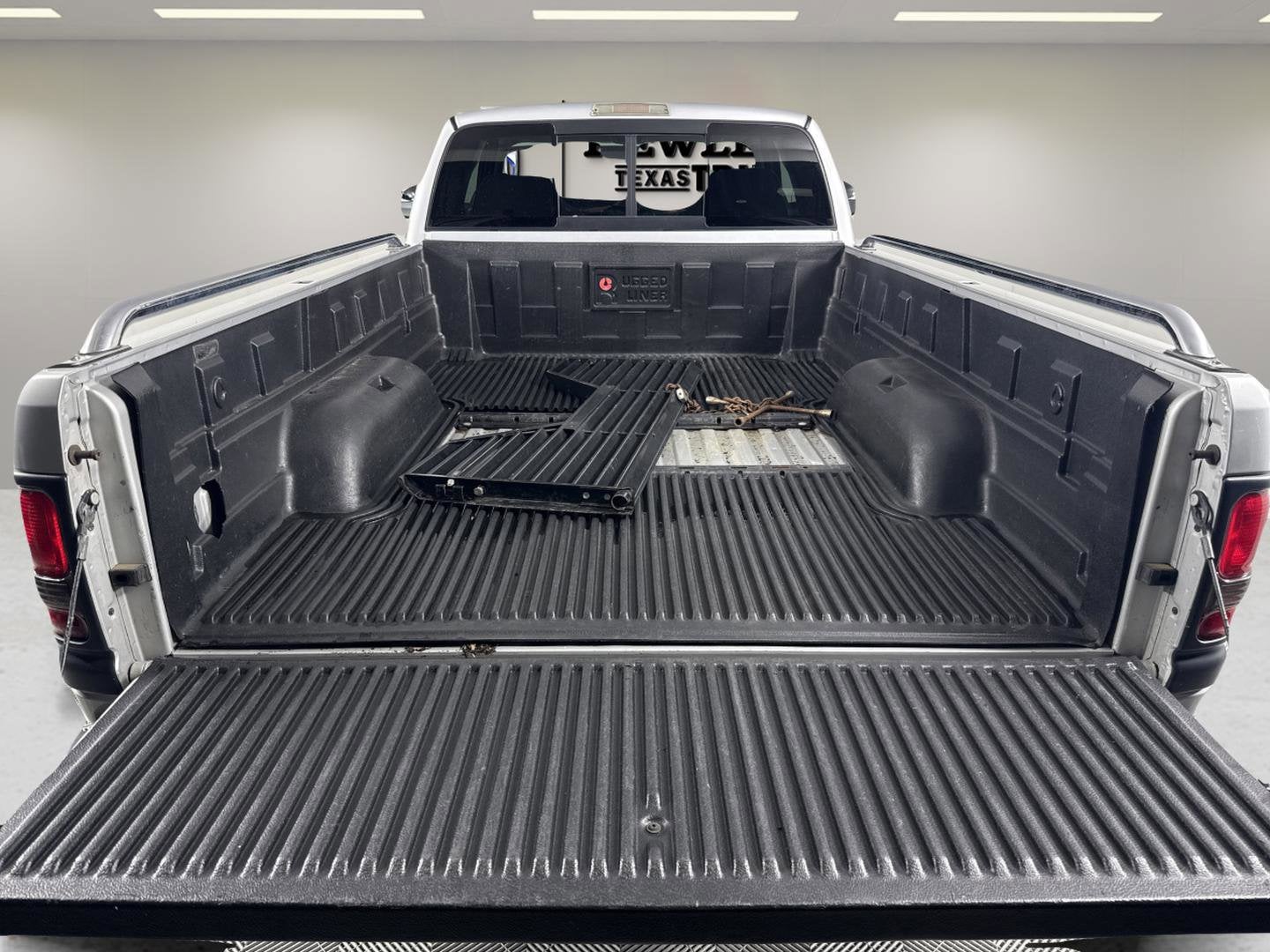 2002 Dodge Ram 2500 Base