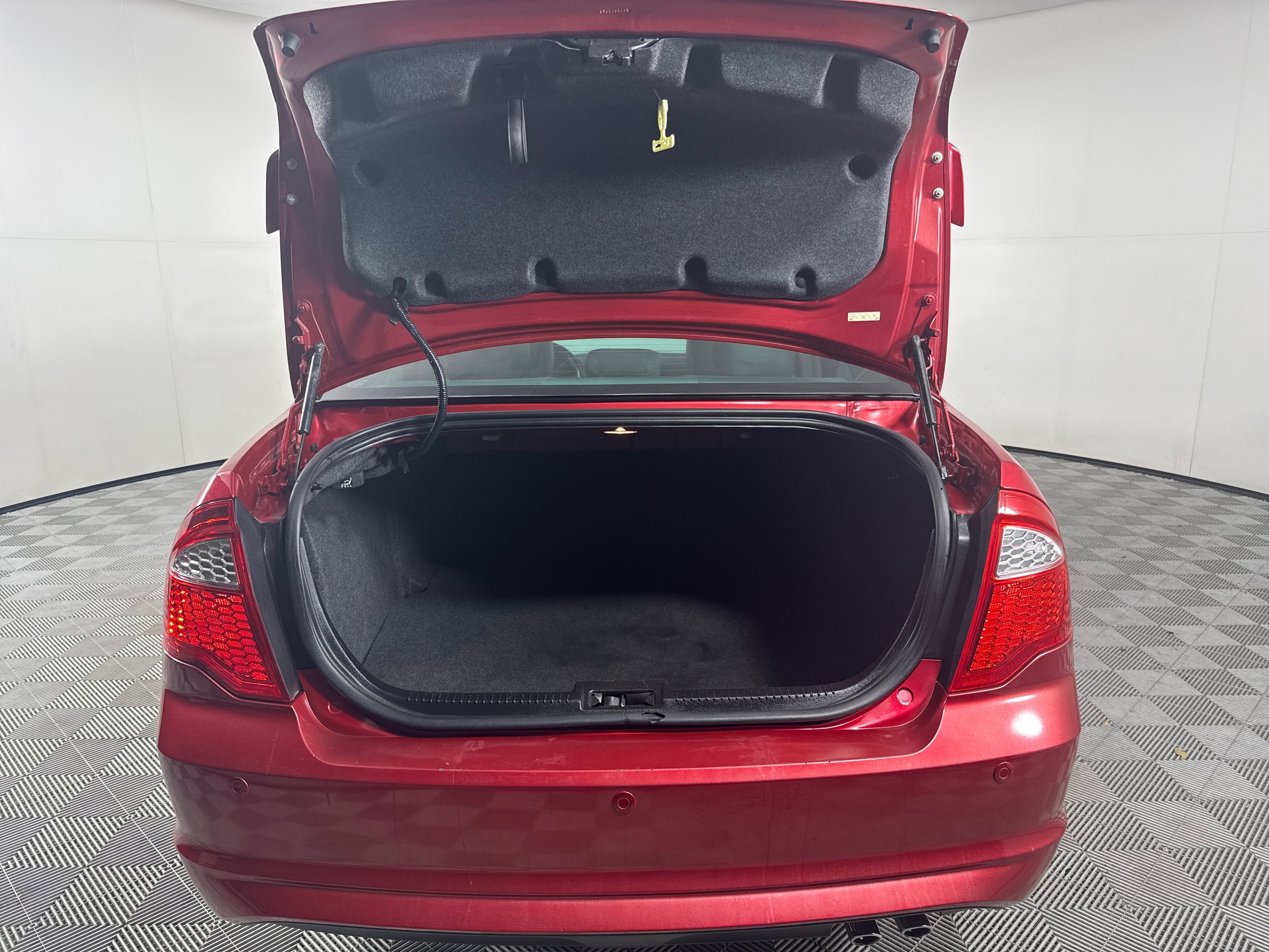 2011 Ford Fusion SEL