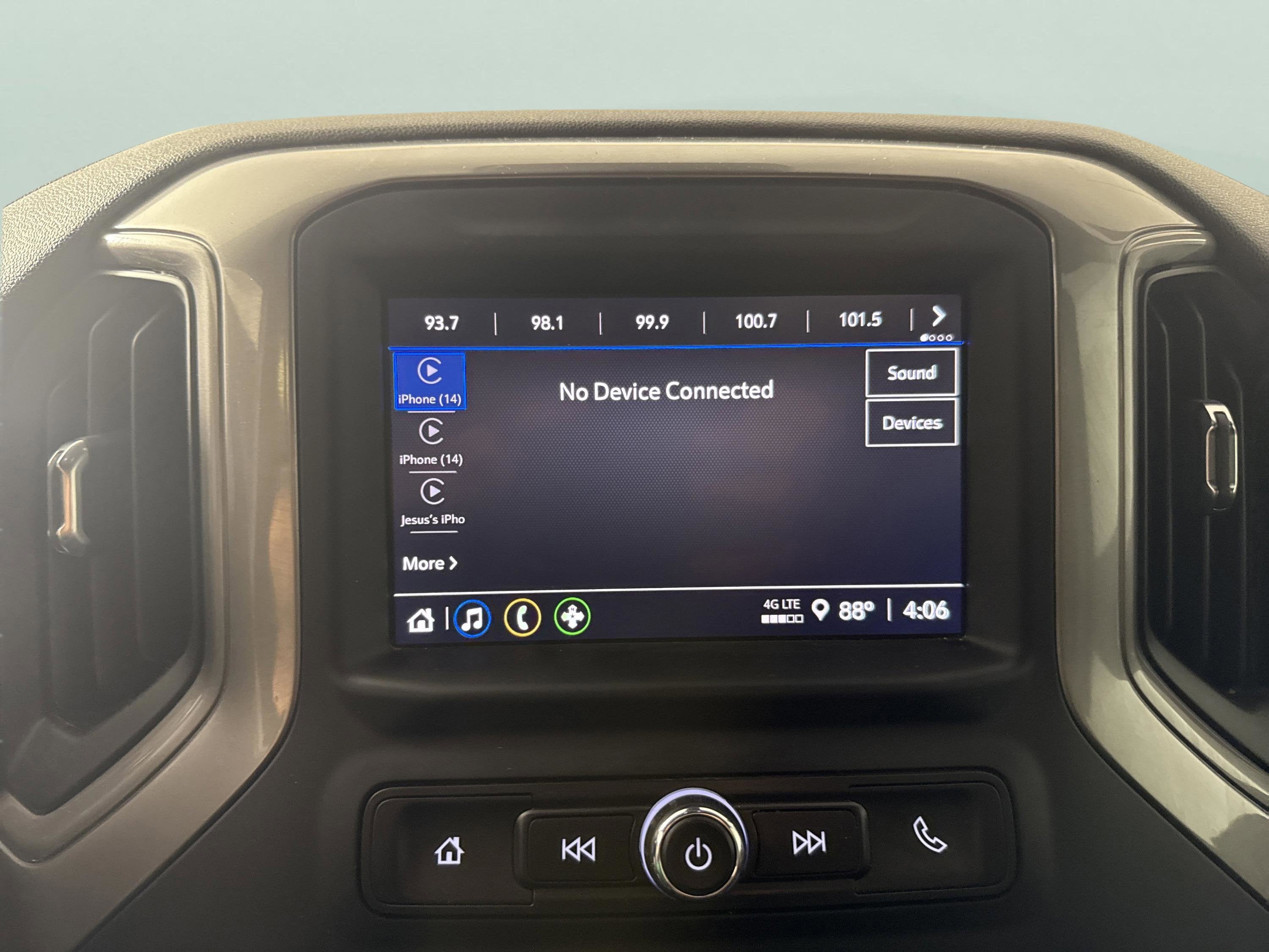 2023 Chevrolet Silverado 1500 Custom Trail Boss