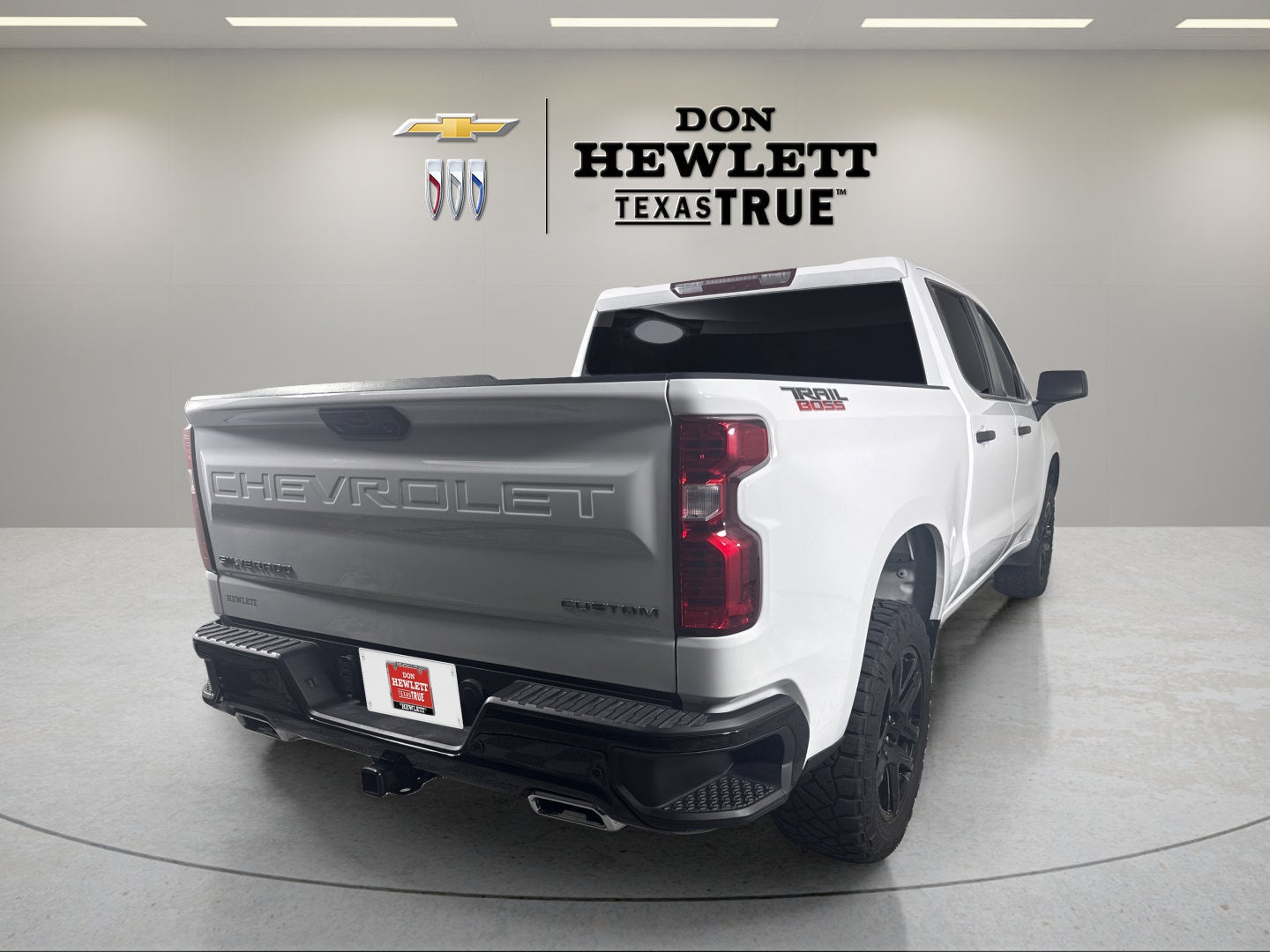 2023 Chevrolet Silverado 1500 Custom Trail Boss
