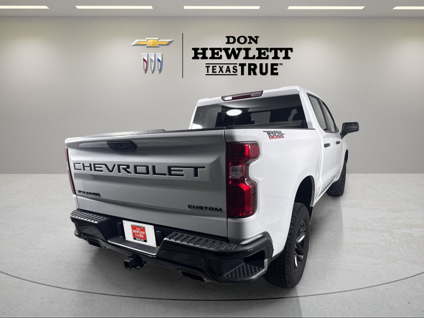 2023 Chevrolet Silverado 1500 Custom Trail Boss