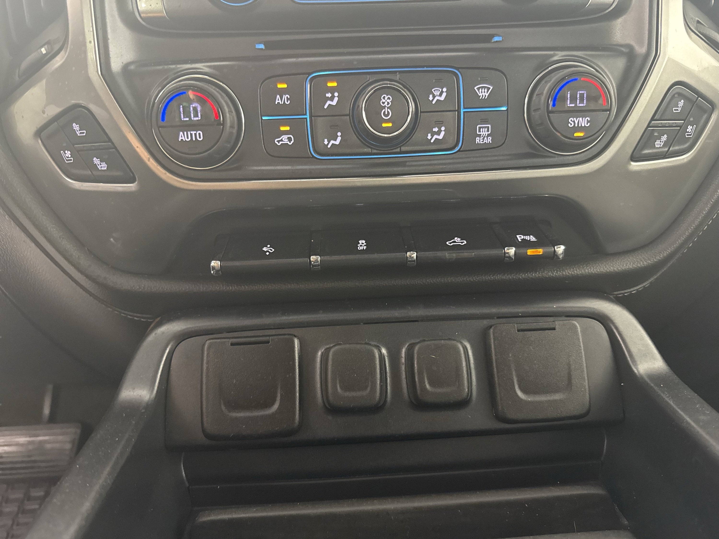 2017 Chevrolet Silverado 1500 LTZ