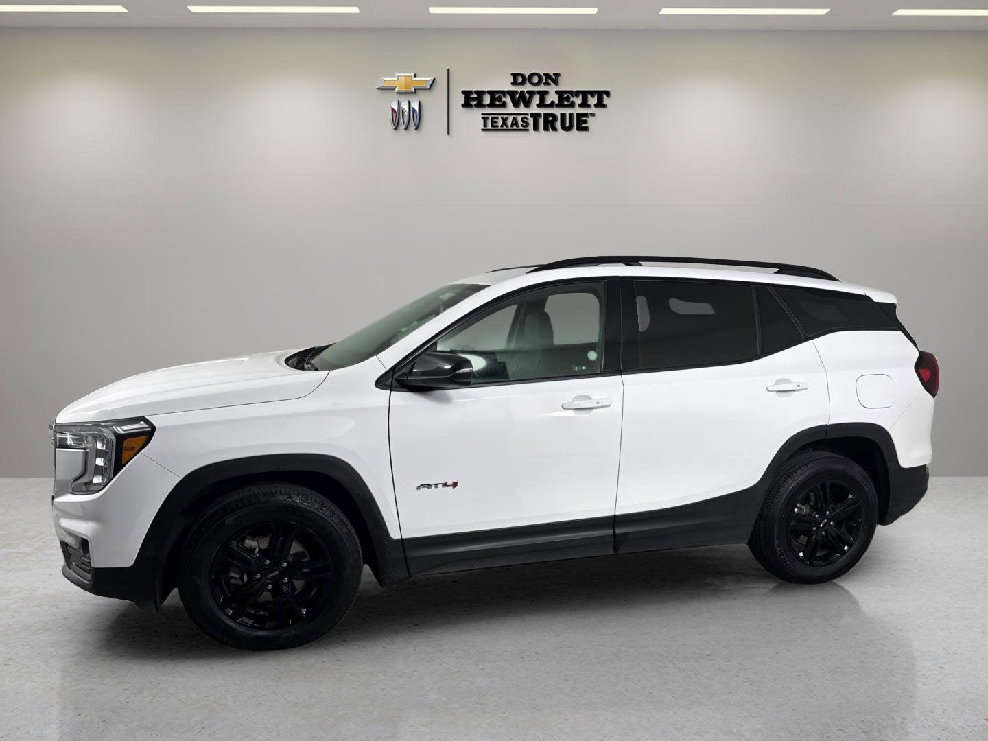 2023 GMC Terrain AT4