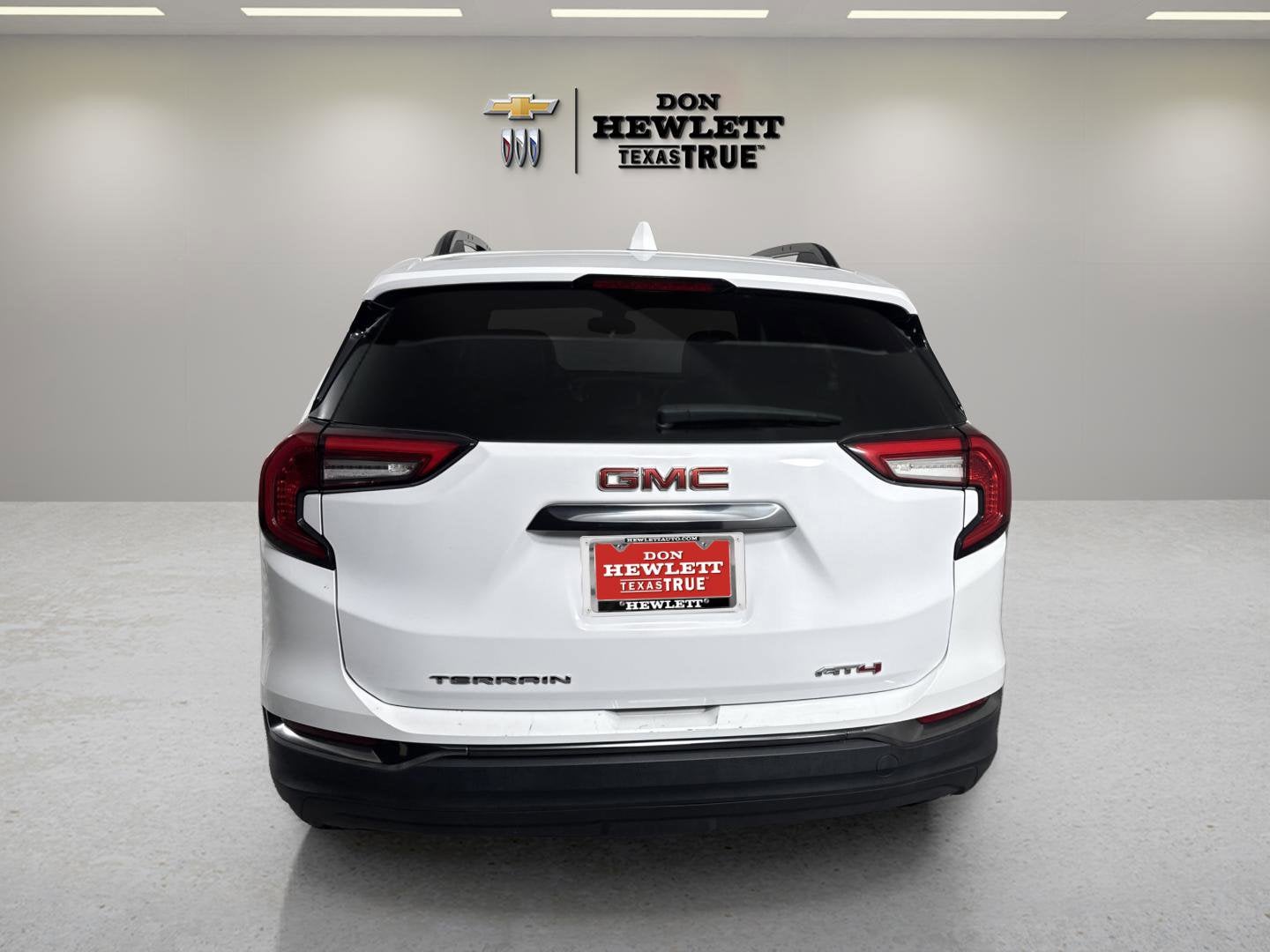 2023 GMC Terrain AT4