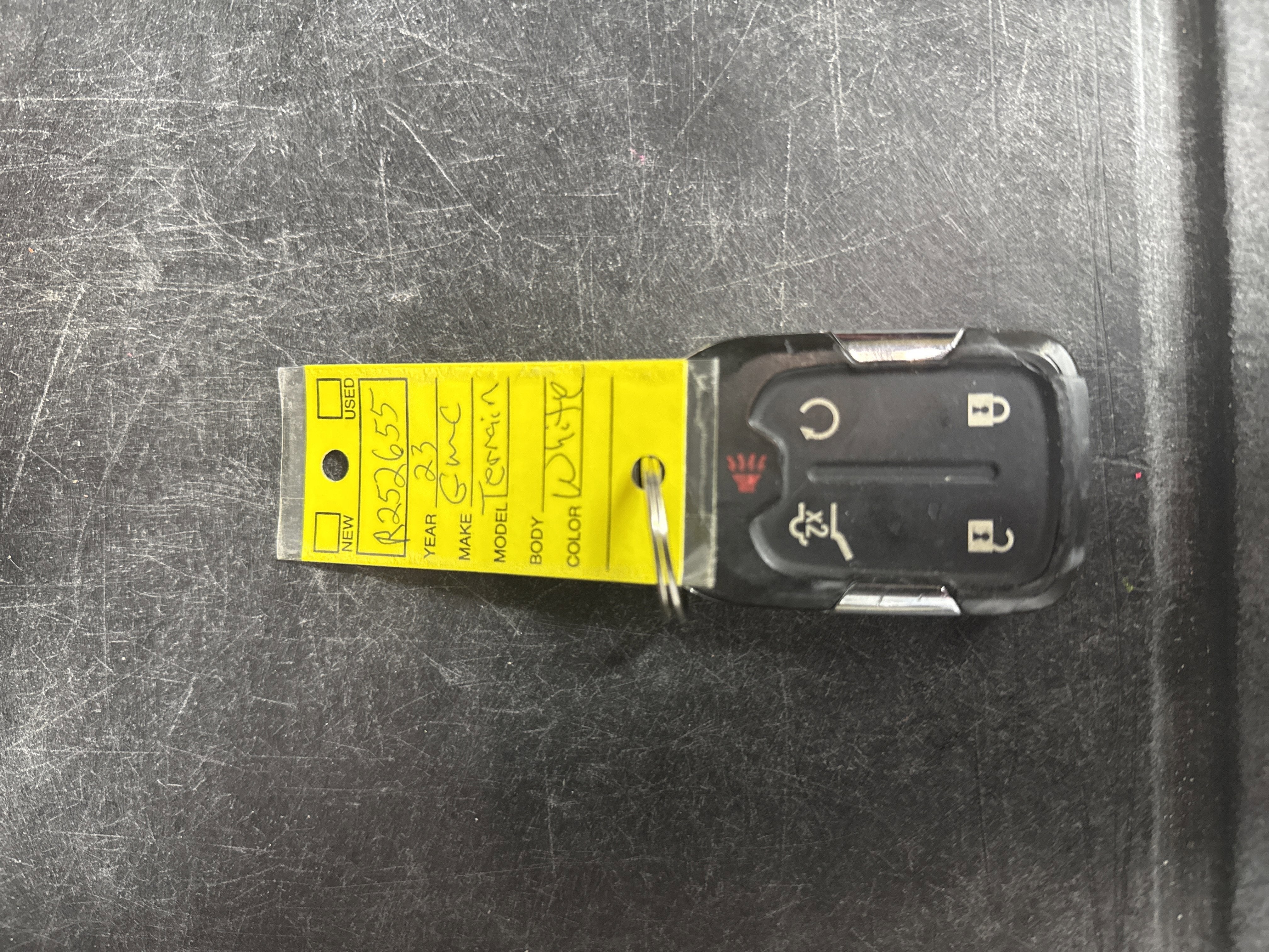 2023 GMC Terrain AT4