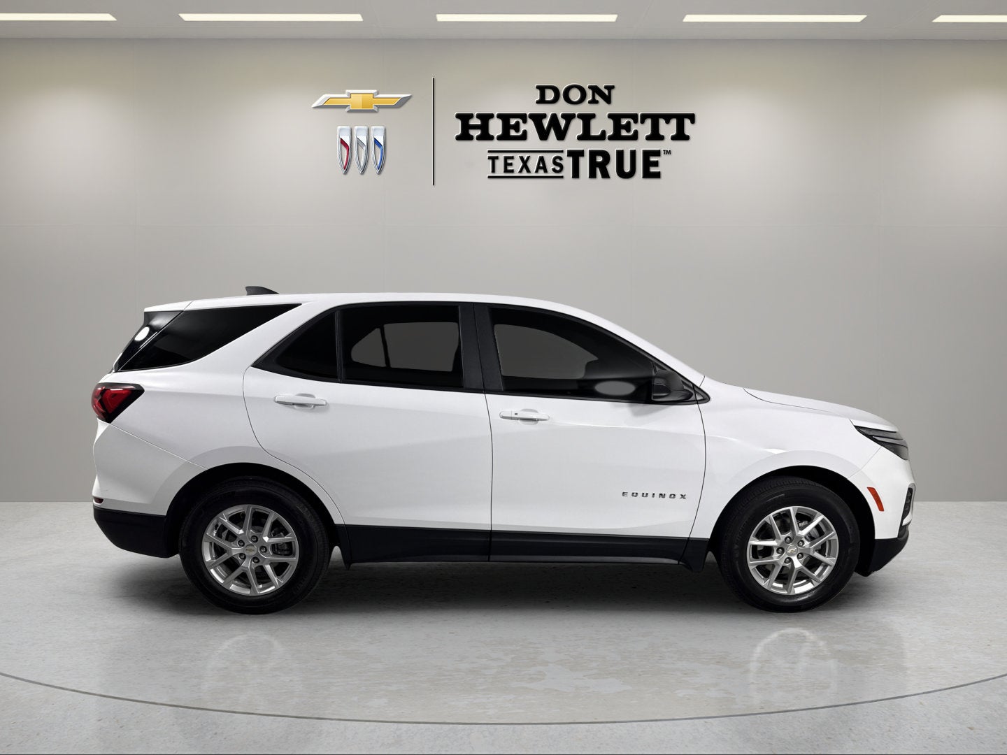 2023 Chevrolet Equinox LS